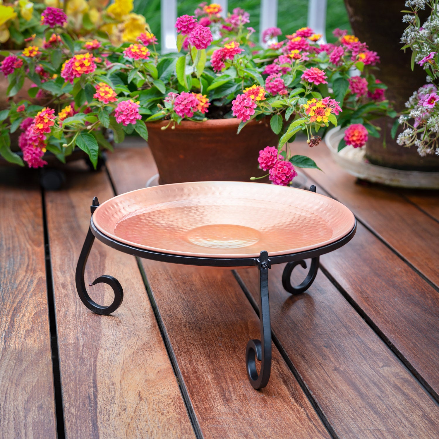 Freestanding Copper Birdbath for Garden - Outdoor Decorative Bird Bath with Rust-Resistant Finish | Perfect for Backyard, Patio & Wildlife Habitat