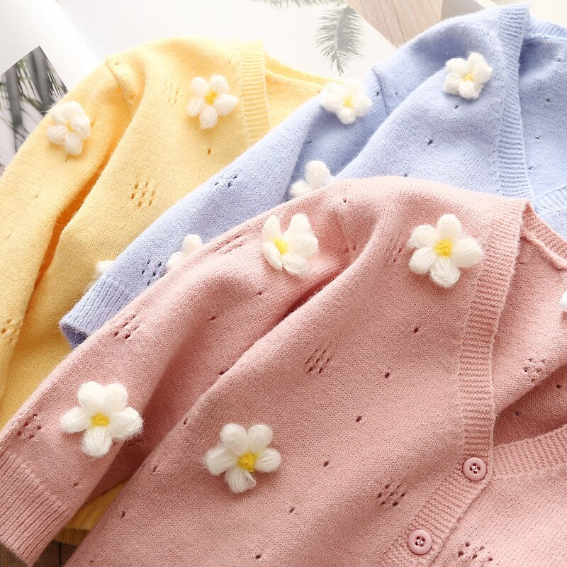Elegant Floral V-Neck Girls Sweater - Soft Knit Pullover for Spring & Fall - Perfect for School, Parties & Casual Outfits