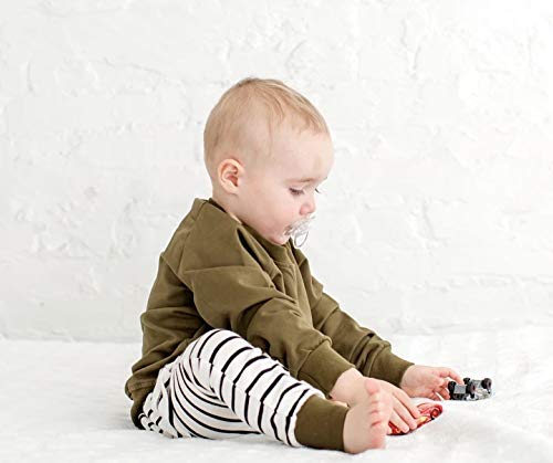 Newborn Baby Clothes Set - Long Sleeve Pullover & Striped Pants 2-Piece Outfit for Boys & Girls (0-6 Months, Green) - Perfect for Fall Season & Photo Shoots