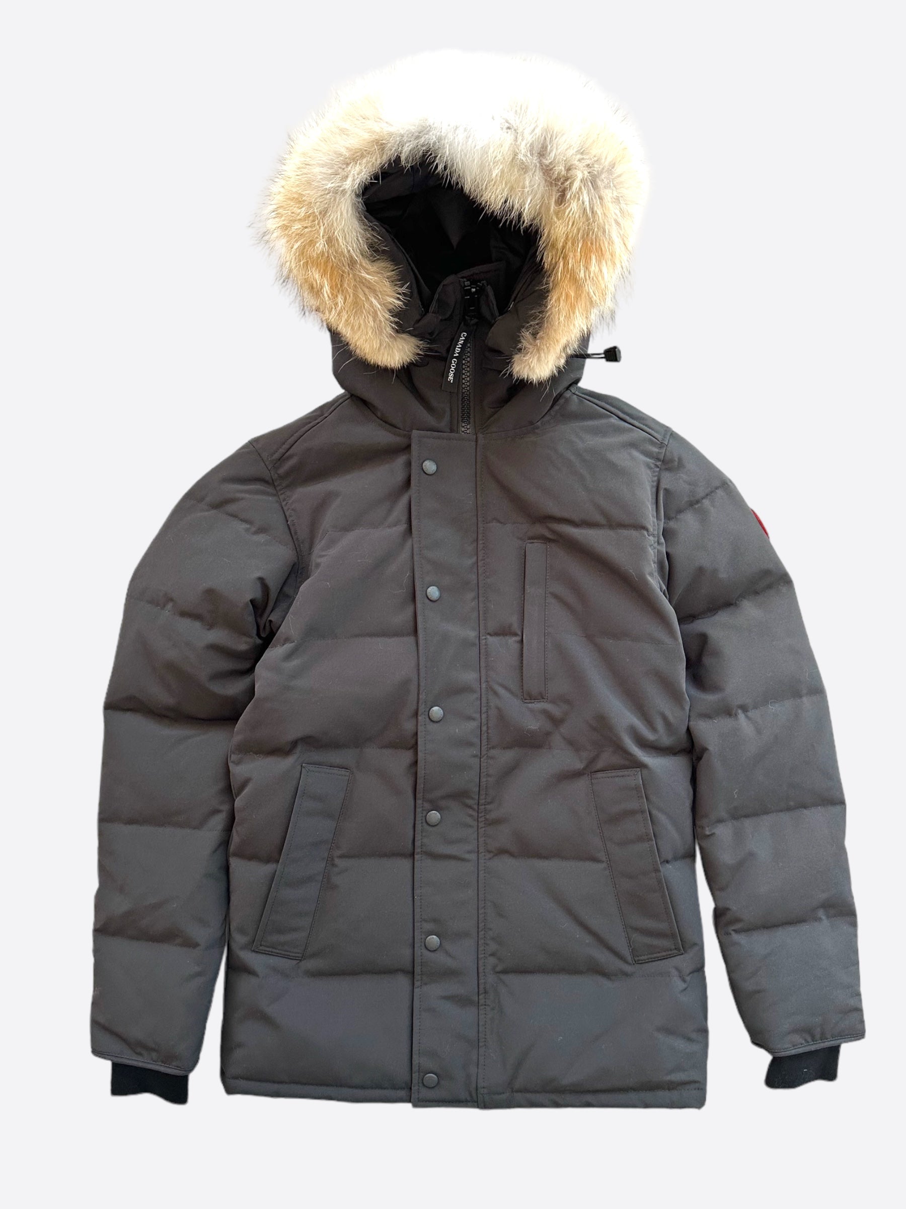 Canada Goose Black Fusion Carson Men's Winter Jacket - Waterproof & Windproof Parka for Extreme Cold Weather - Perfect for Skiing, Hiking & Outdoor Adventures