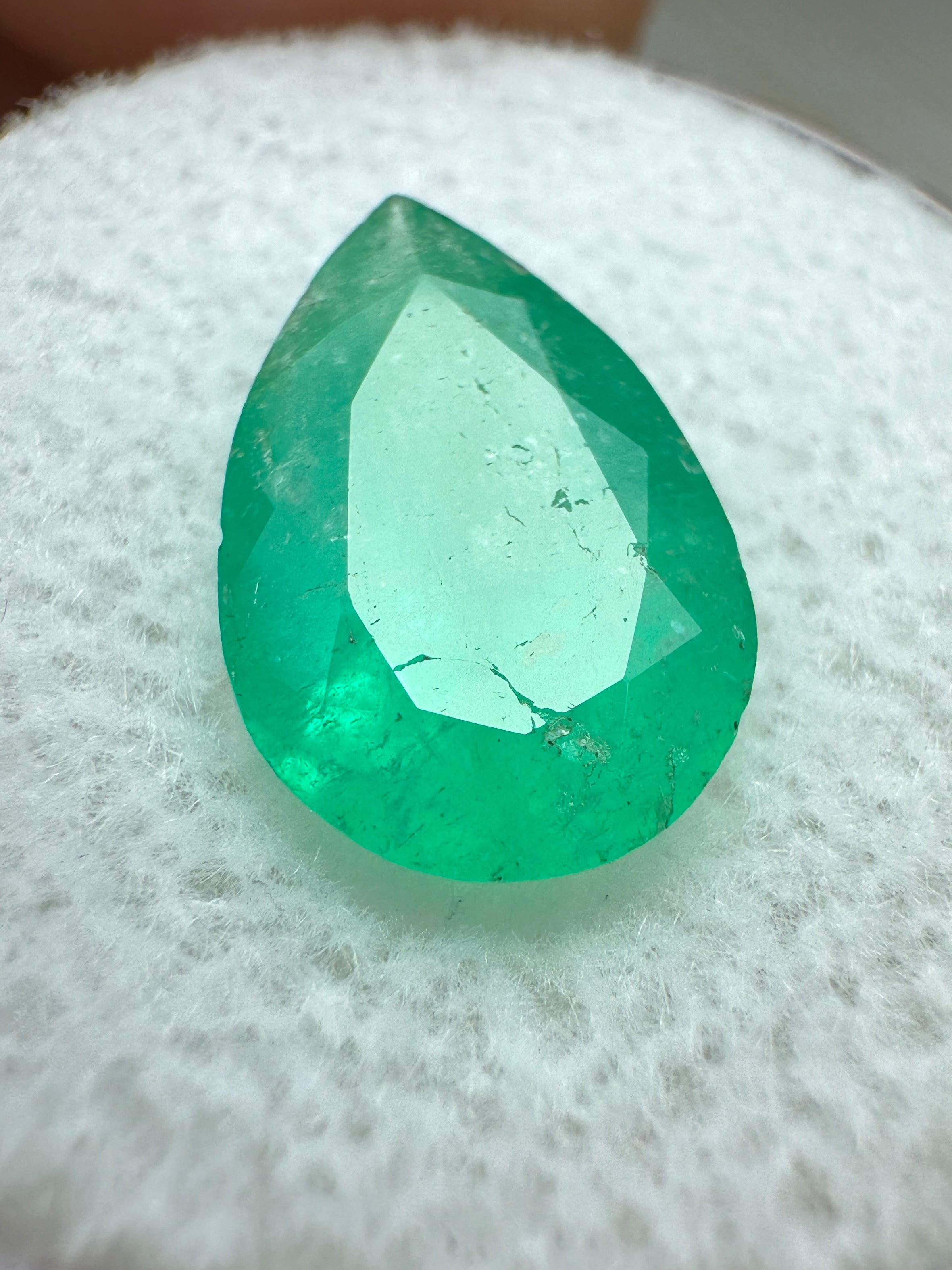 2.92 Carat Yellowish Green Natural Loose Colombian Emerald Pear Cut Gemstone for Jewelry Making, Engagement Rings & Luxury Gifts
