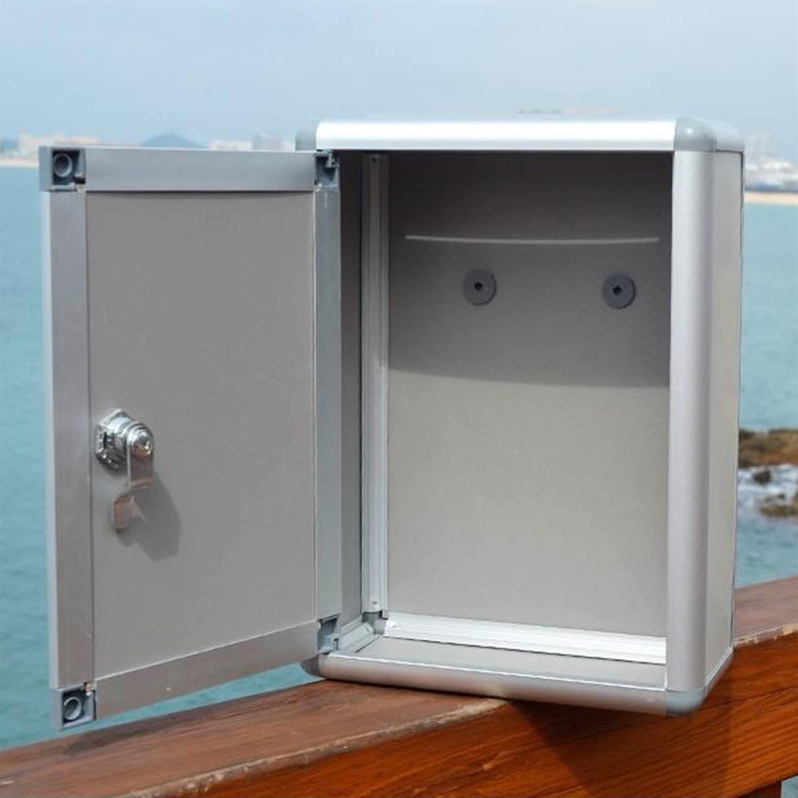 XXDONG LXRZLS Secure Locking Mailbox - Weatherproof Outdoor Letter Box with Key for Home & Business (Style 1) - Perfect for Front Porch, Garden, Apartment & Office Security