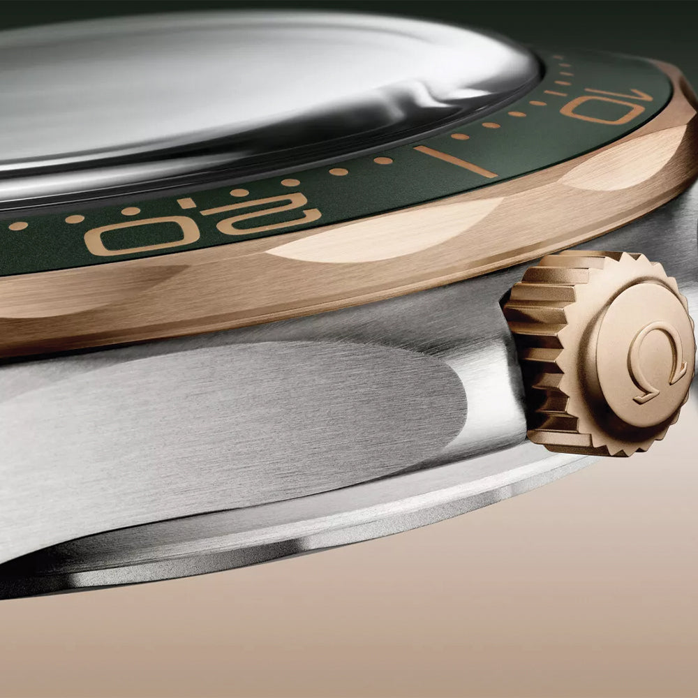 Seamaster Diver 300M Co-Axial Master Chronometer Men's Watch - 42mm Titanium & Bronze Gold Case, Green Dial, Rubber Strap - Luxury Dive Watch for Water Sports & Professional Diving