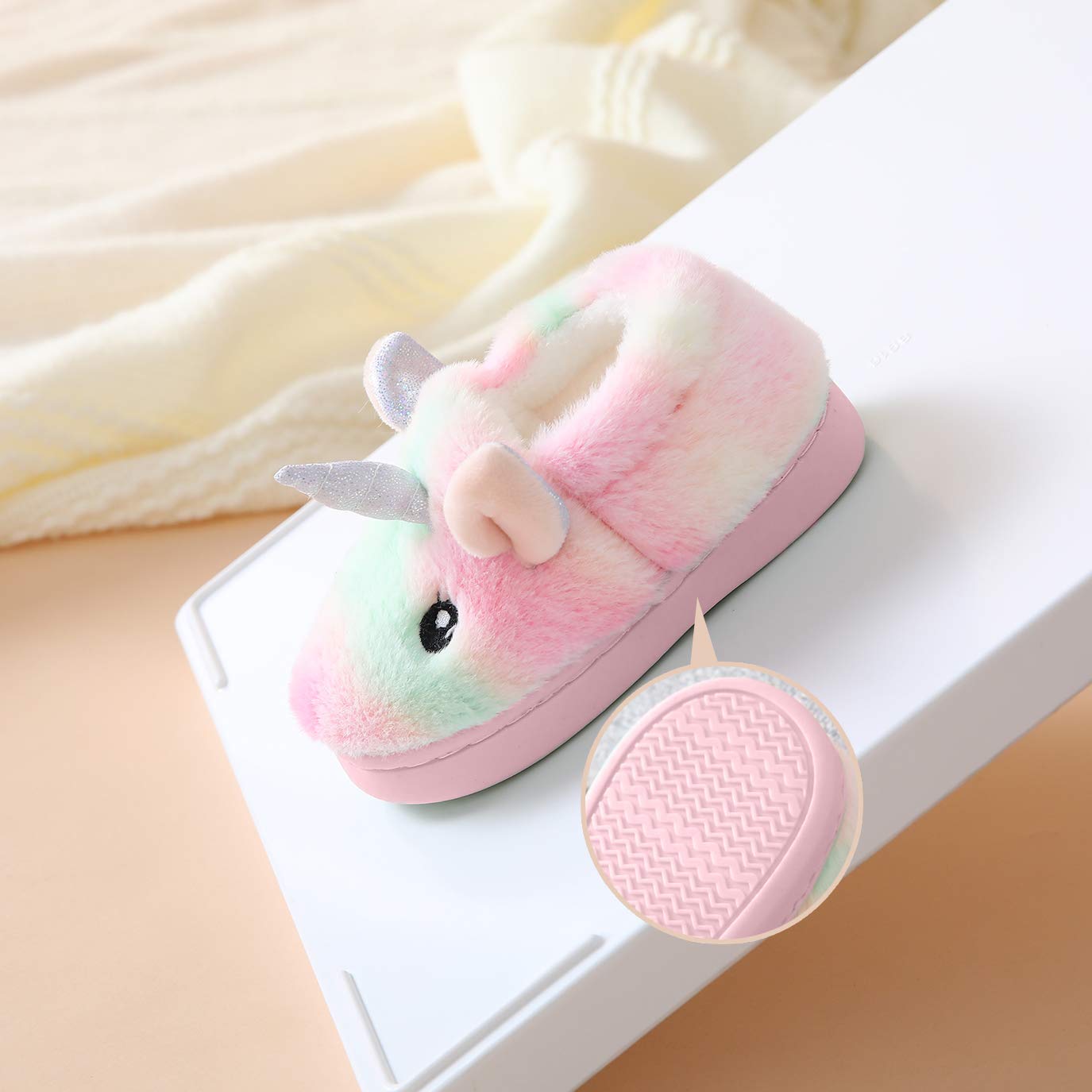 Ainikas Plush House Slippers for Boys & Girls - Warm Fuzzy Non-Slip Winter Slippers for Toddlers & Little Kids - Perfect for Indoor Play, Cozy Home Wear & Cold Weather Comfort