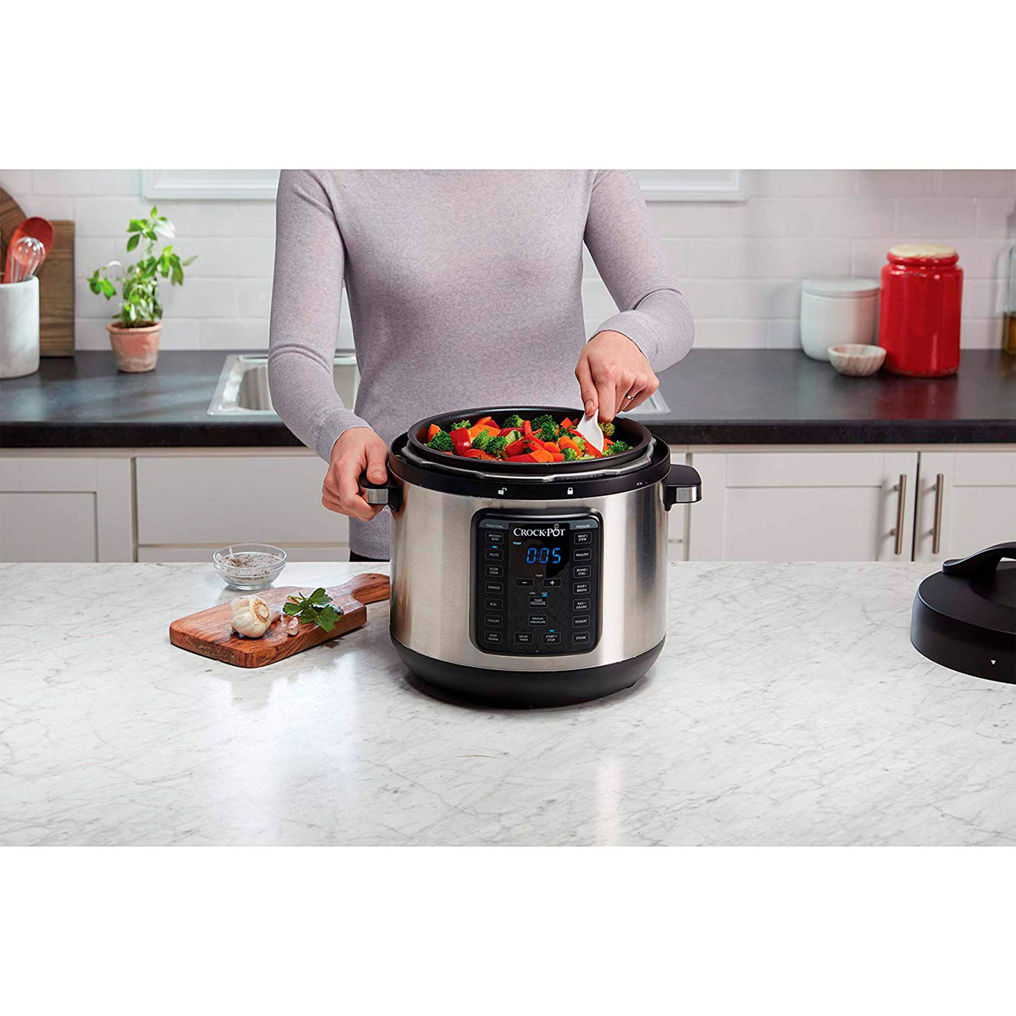 Crock-Pot 8-Quart Programmable Pressure Slow Cooker - Stainless Steel Multi-Cooker with Manual Pressure, Boil & Simmer Functions | Extra Sealing Gasket Included | Perfect for Family Dinners, Meal Prep & Holiday Cooking