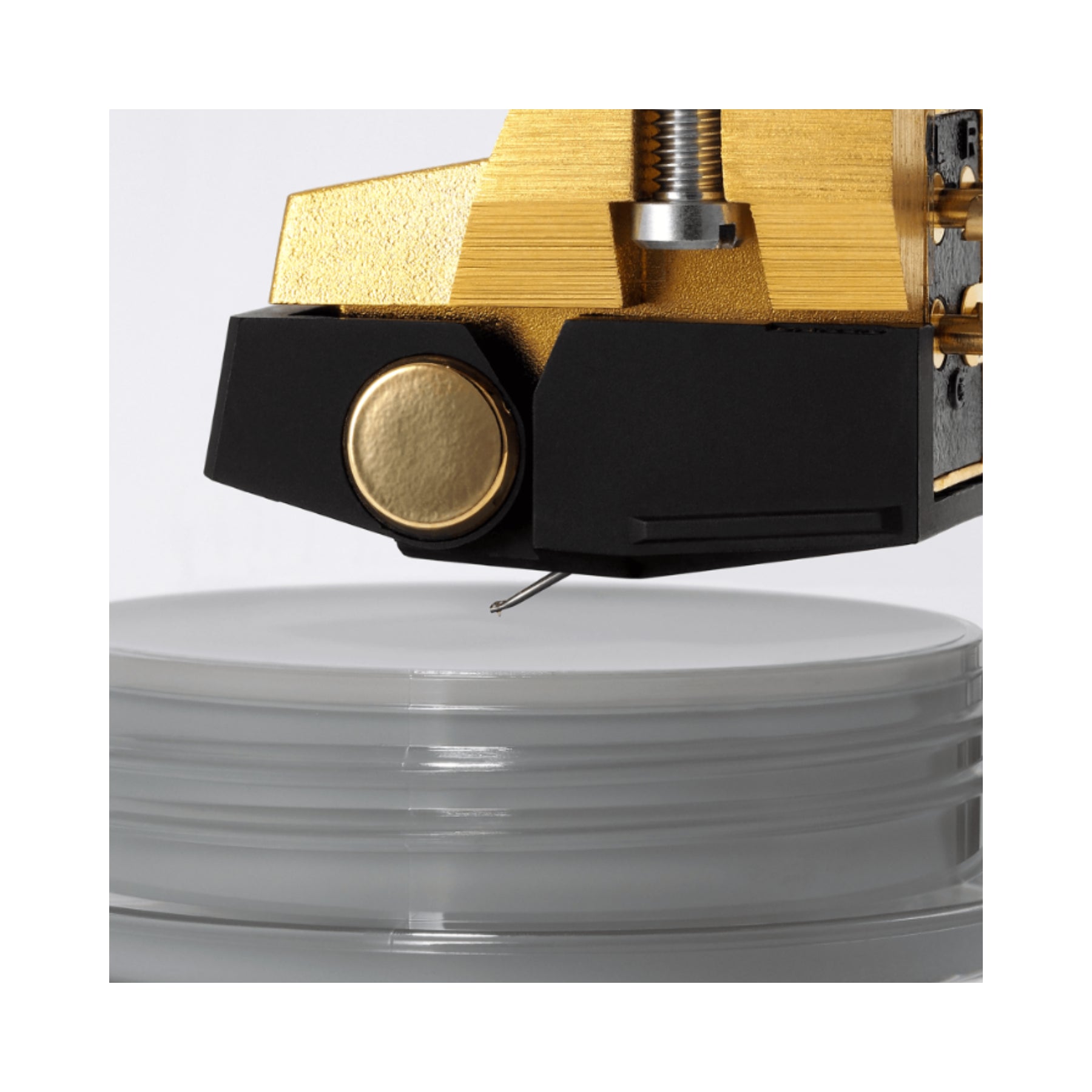 Audio Technica AT 617a Cartridge Stylus Cleaner - Professional Vinyl Record Player Needle Cleaner Kit for Turntables - Perfect for DJs, Audiophiles & Vinyl Collectors (Home Use & Studio Cleaning)