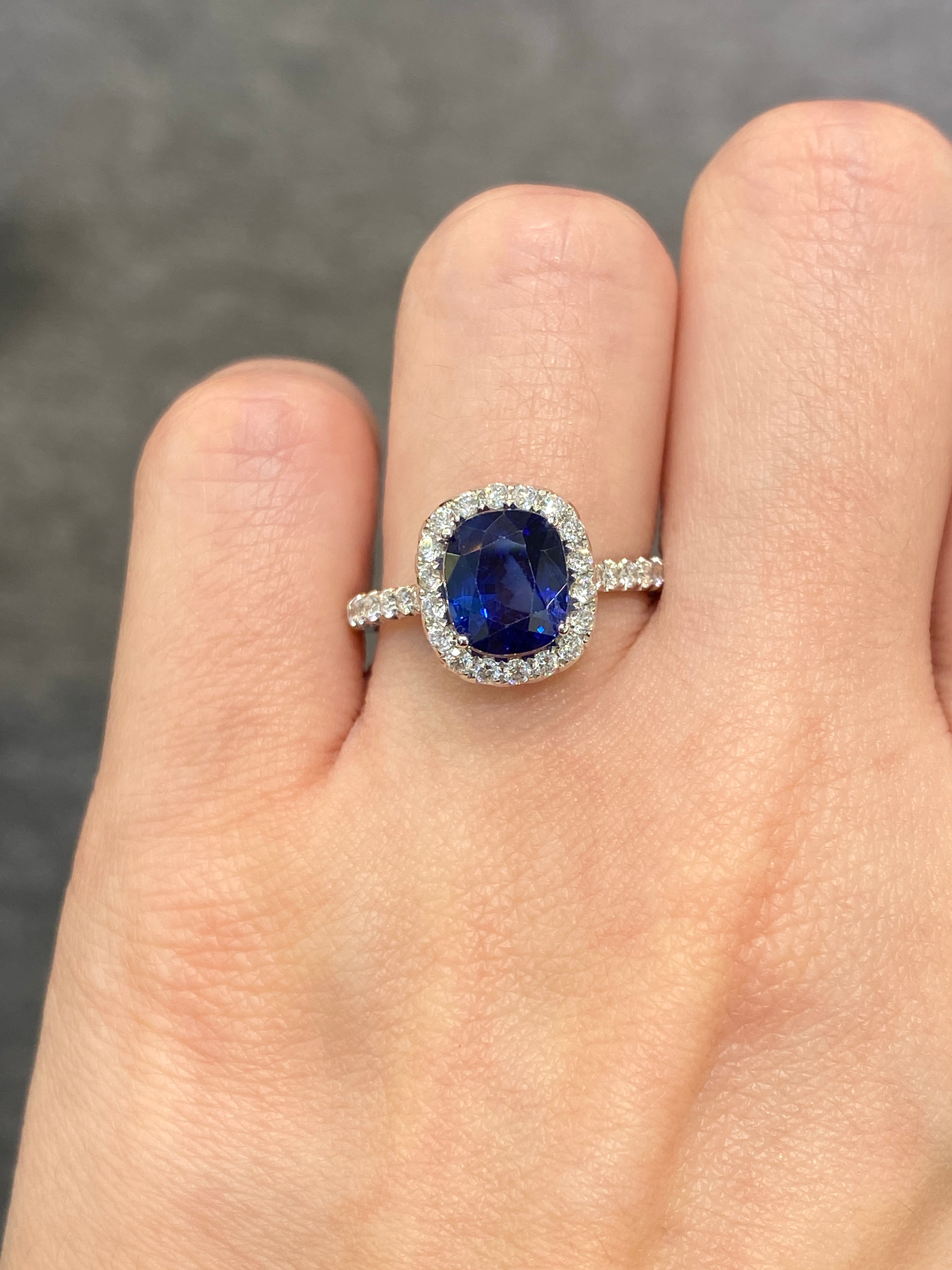 Natural Blue Sapphire 2.81ct Ring - Genuine Gemstone Jewelry for Women, Perfect for Engagement, Wedding & Special Occasions