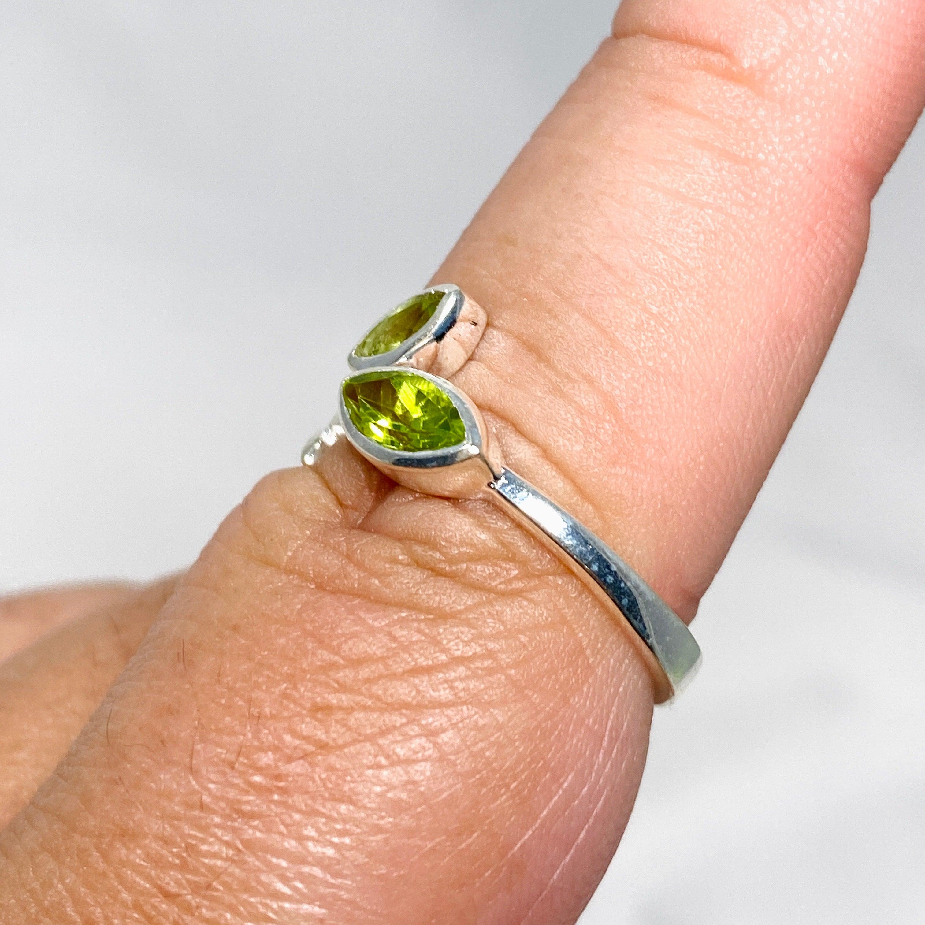 Peridot Faceted Marquise Multistone Leaf Ring R3735 - Elegant Green Gemstone Jewelry for Women, Perfect for Weddings, Parties & Special Occasions