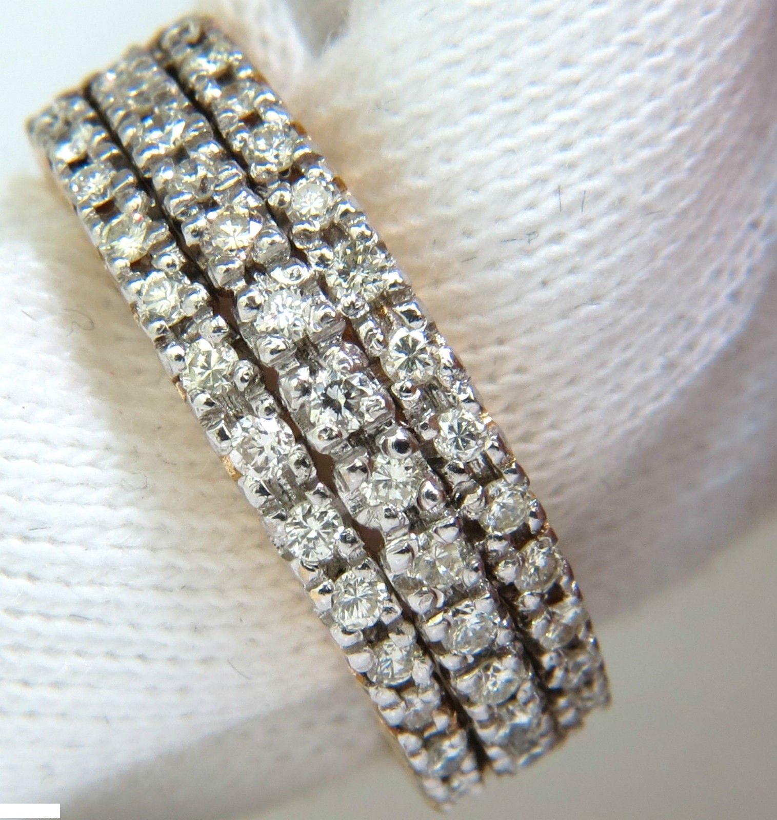 1.23CT Diamond Band Ring - 14KT Gold H/VS Quality Classic 3 Rows Wedding Ring for Women, Anniversary Gift, Bridal Jewelry, Everyday Elegance