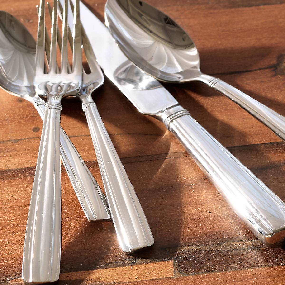 Premium Crescendo II 65-Piece Stainless Steel Flatware Set - Service for 12 - Elegant Dining Silverware for Weddings, Parties & Formal Occasions