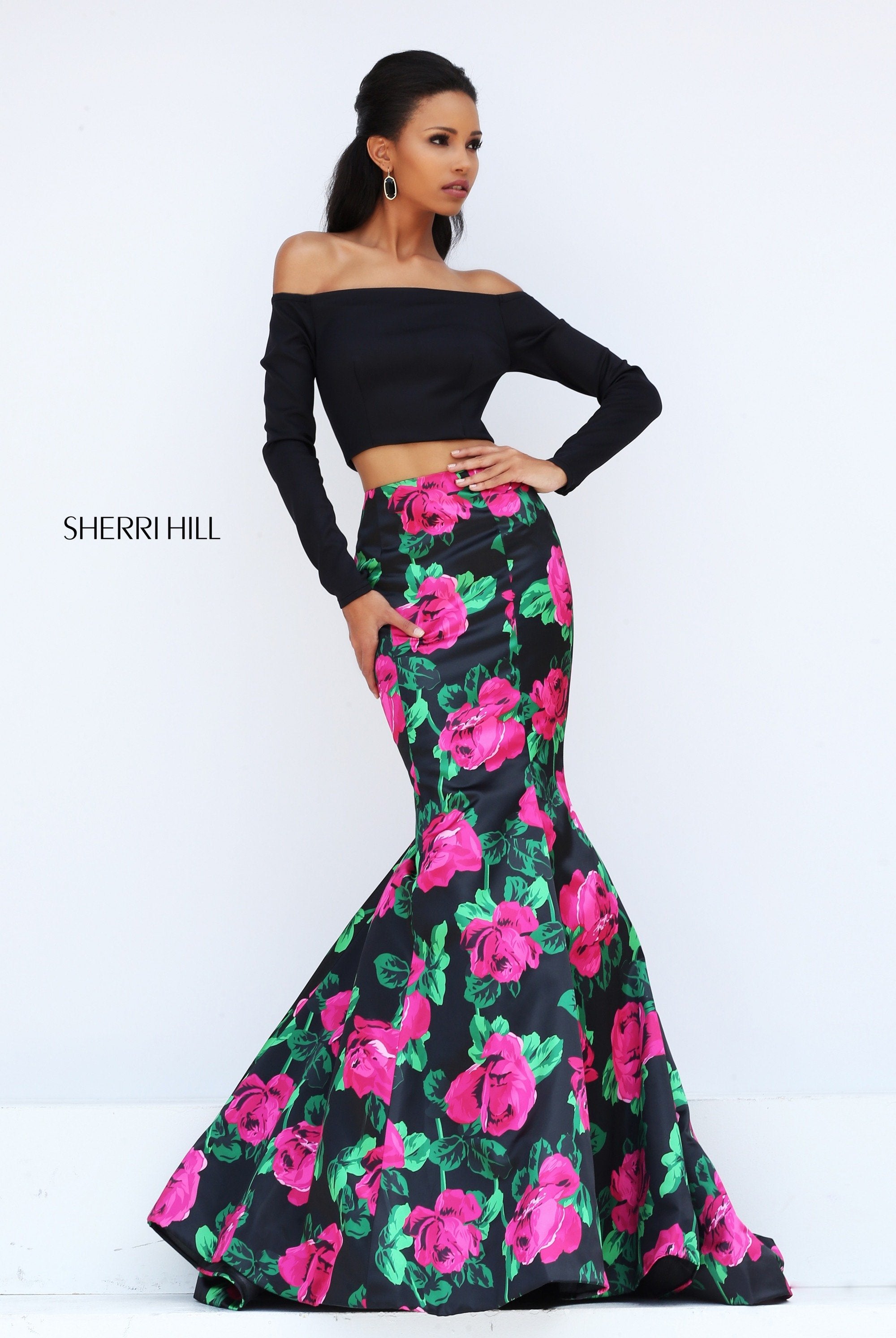 black/fuchsia print