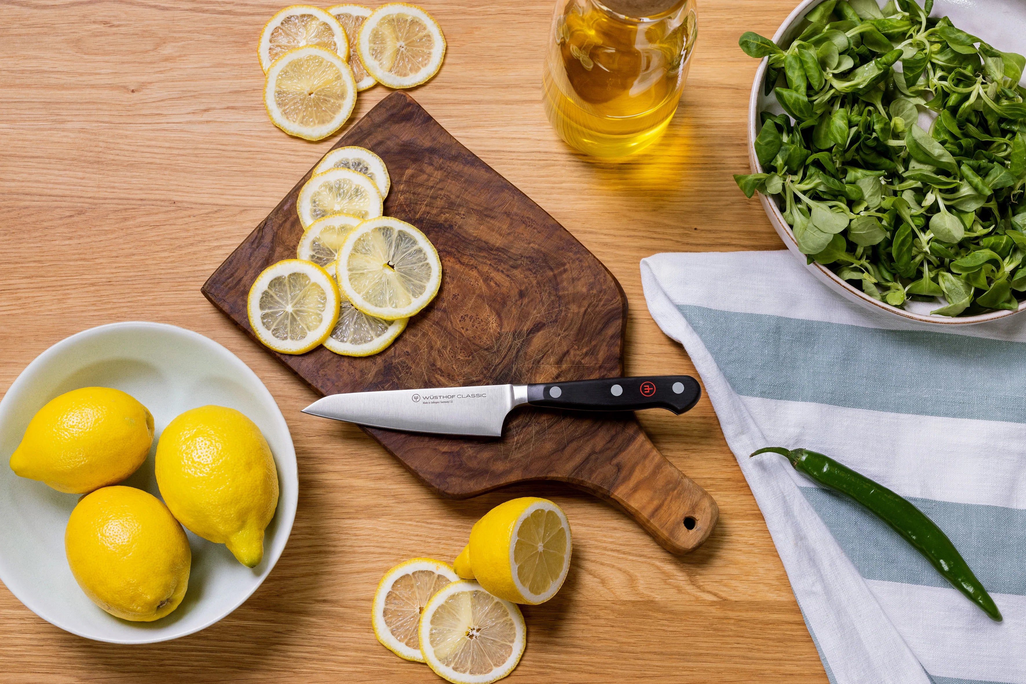 WüSTHOF 1040136812 4.5-Inch Classic Asian Utility Knife - High Carbon Stainless Steel Blade for Slicing, Dicing & Precision Cutting - Perfect for Chefs, Home Cooks & Sushi Preparation