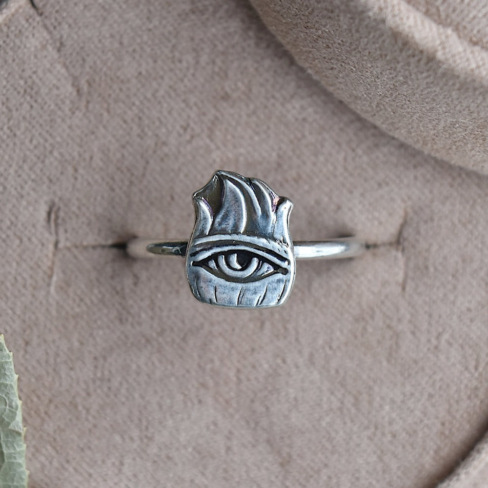Fiery Eye Ring for Women - Elegant Red Gemstone Statement Jewelry - Perfect for Parties, Date Nights & Special Occasions