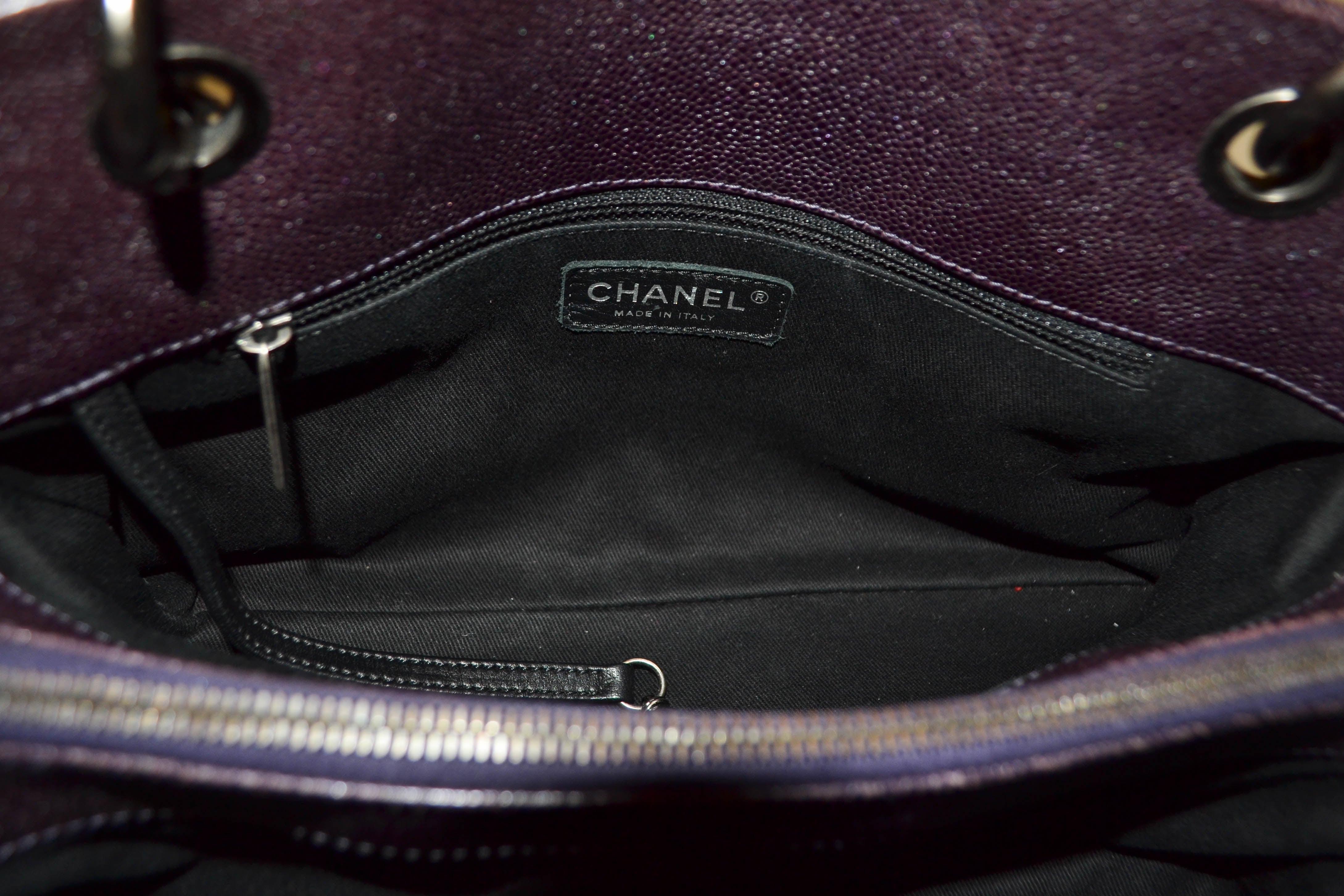 Authentic Chanel Quilted Caviar Leather Shoulder Bag in Metallic Purple - Luxury Designer Handbag for Women, Perfect for Parties, Date Nights & Special Occasions