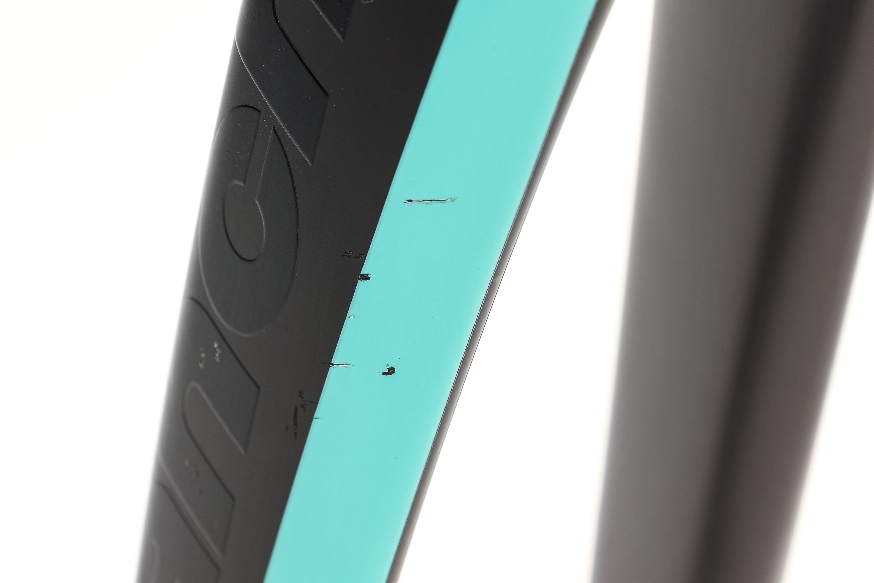 Bianchi Oltre XR4 55cm Carbon Road Bike Frameset 2020 - Lightweight & Aerodynamic for Racing & Endurance Cycling