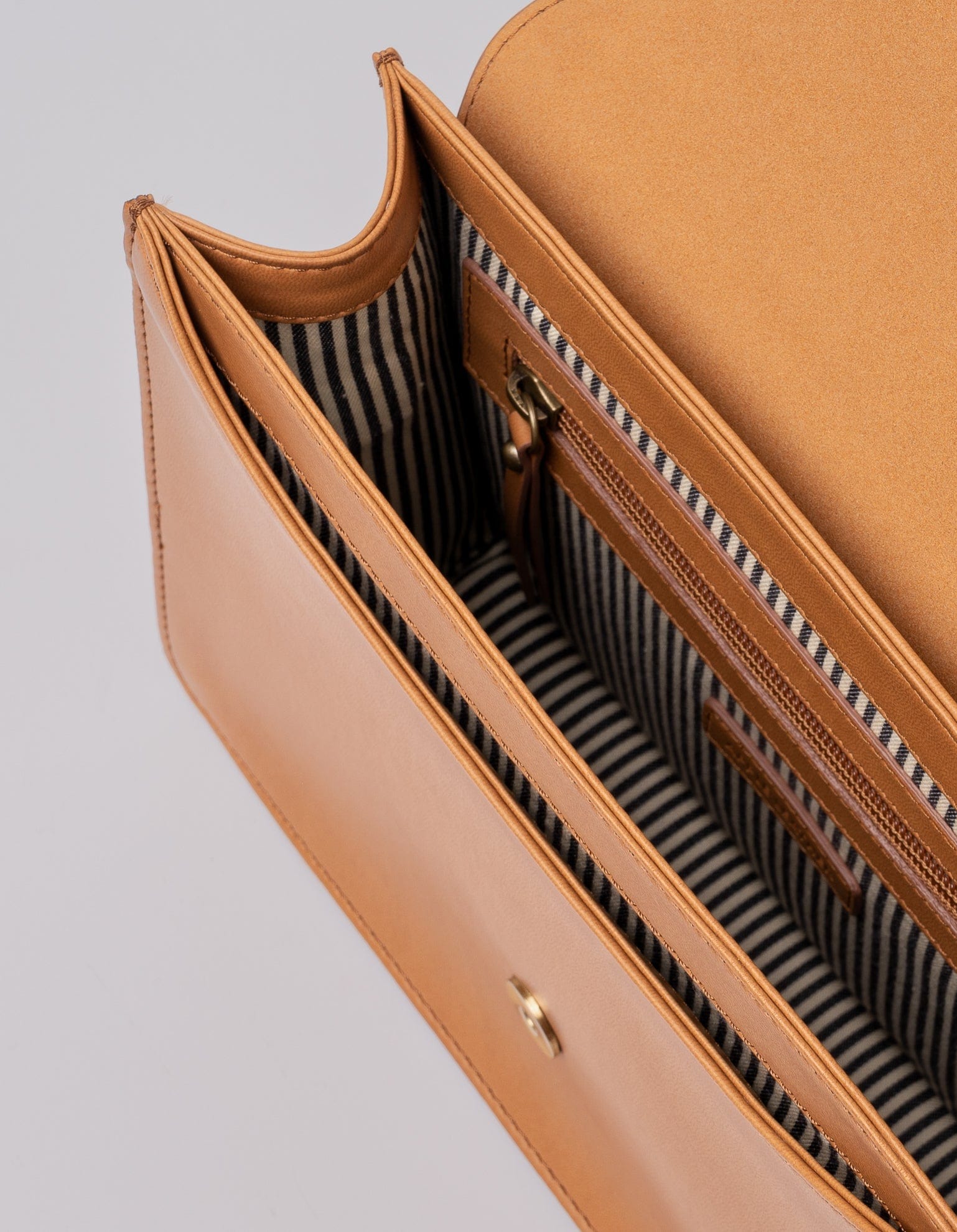 Audrey Vegan Leather Crossbody Bag for Women - Brown | Stylish & Eco-Friendly Apple Leather Handbag for Everyday Use, Travel & Shopping