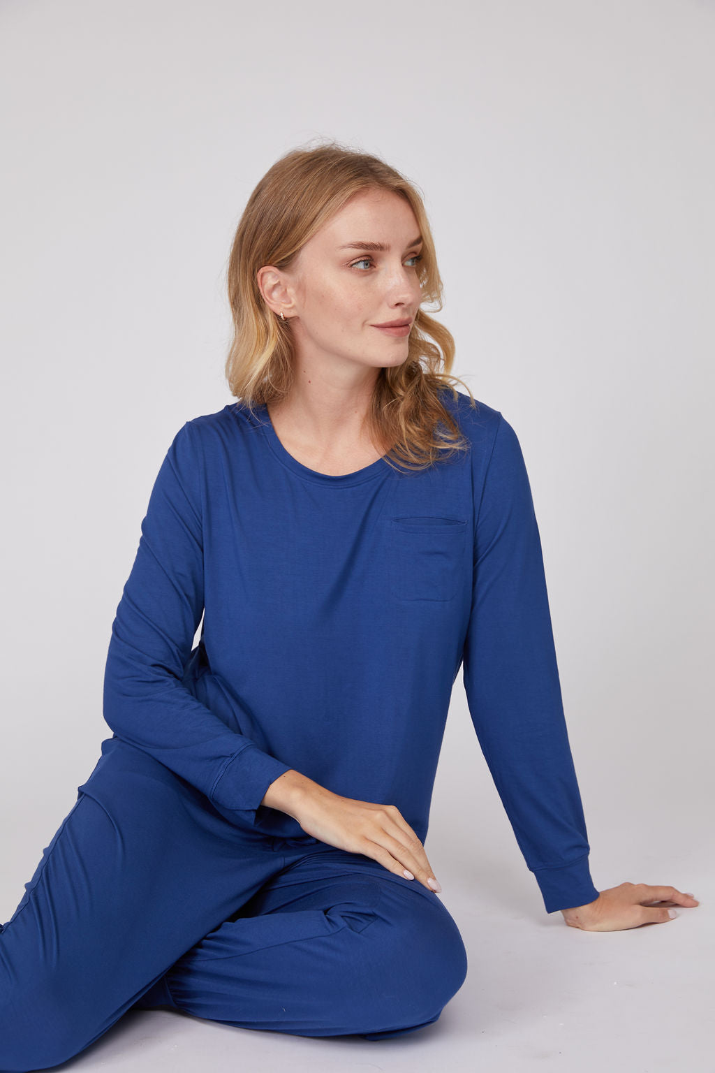 Eco-Friendly Bamboo Pleated Back Long Sleeve Shirt for Women - Comfortable & Breathable Blouse for Office, Casual Wear & Travel