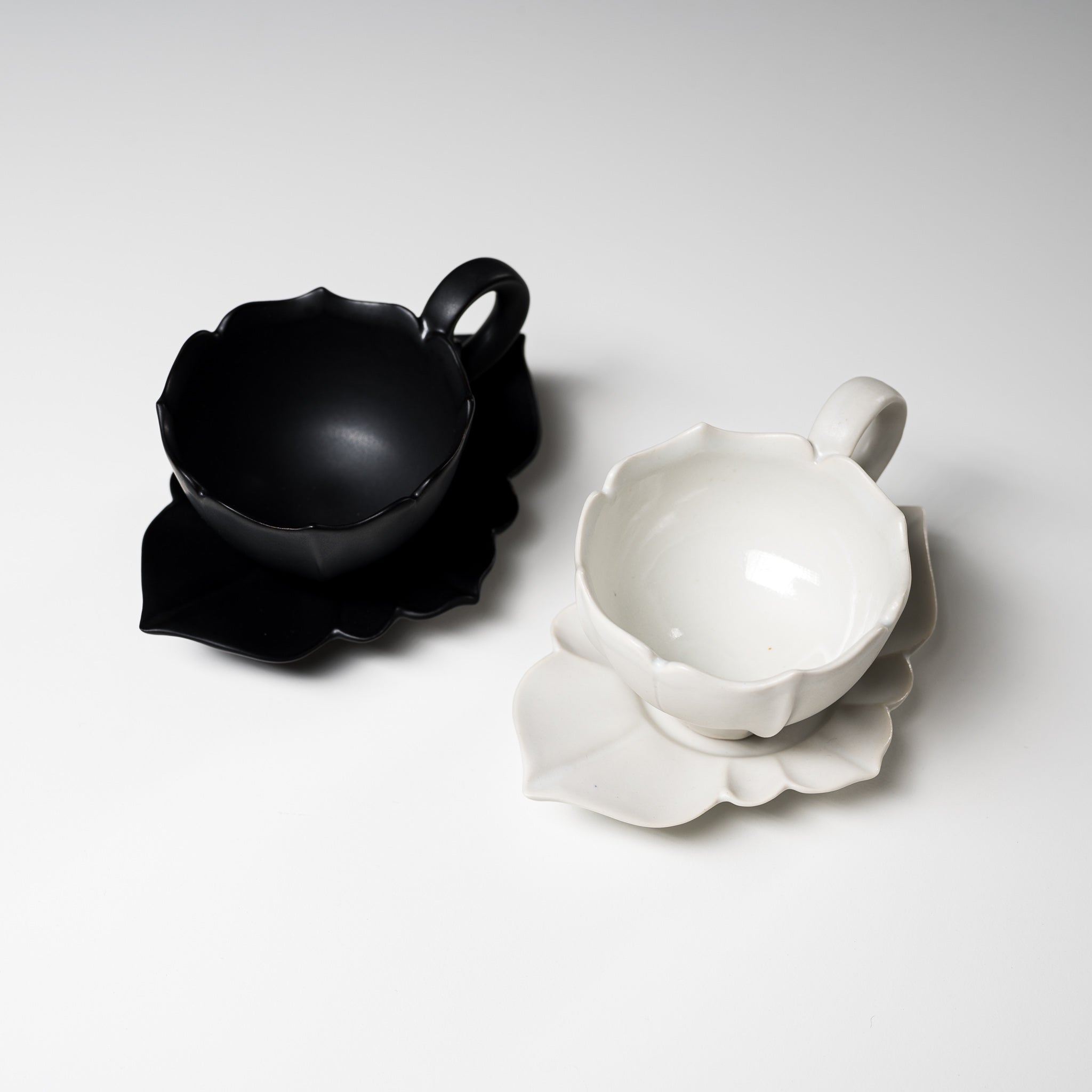 Handmade USUKIYAKI Ryoka Espresso Teacup & Saucer Set - 2 Elegant Colors - Japanese Stoneware for Coffee & Tea Lovers - Perfect for Home, Cafe & Gift Giving