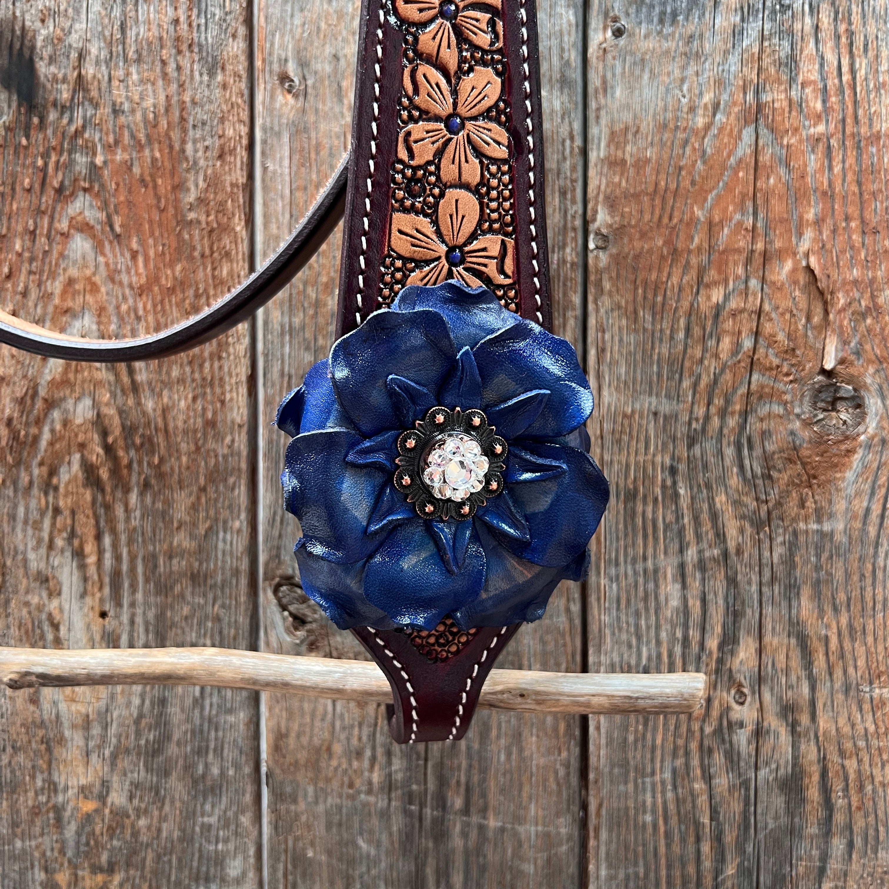 Floral Two-Tone Blue and Clear Crystal Browband & Breastcollar Horse Tack Set #BBBC623 - Perfect for Equestrian Shows, Dressage Competitions and Western Riding Events