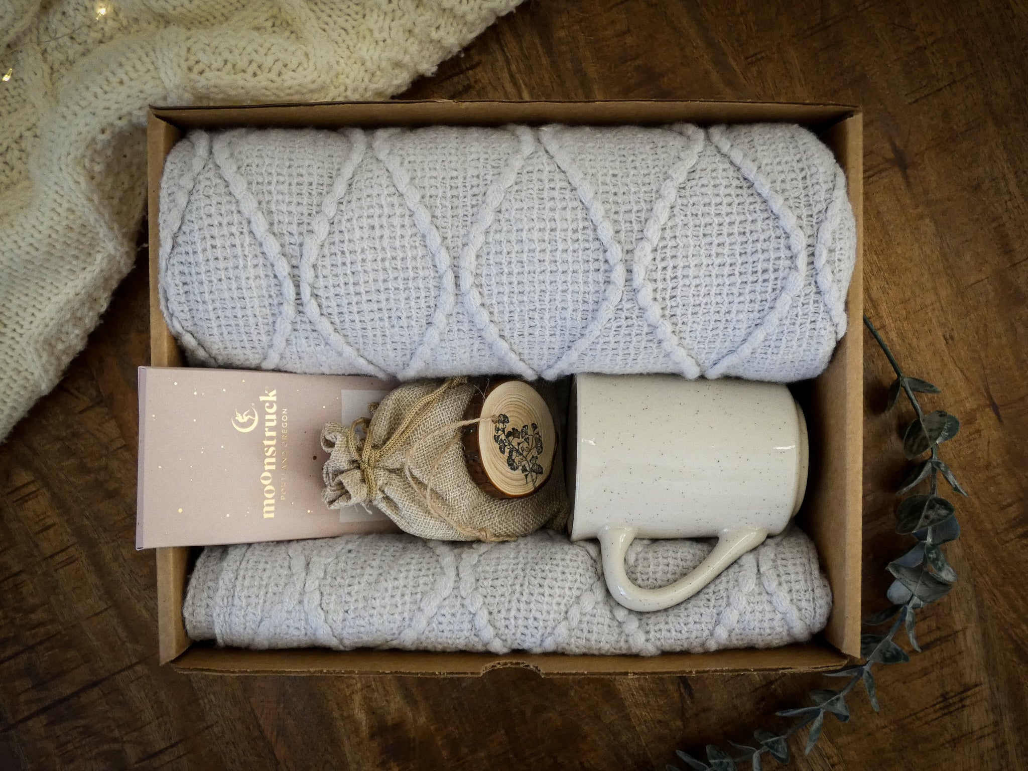 Cozy Blanket Gift Box - Soft & Warm Hug in a Box for Gifts, Holidays & Relaxation at Home