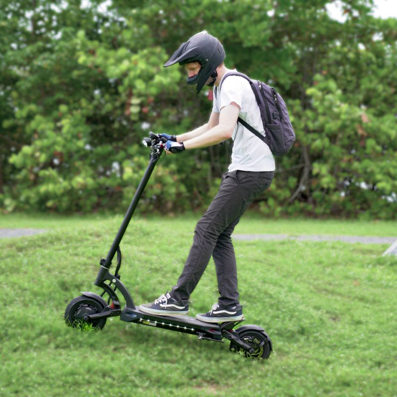 Kaabo MANTIS V2 Fluid Edition Electric Scooter - Open Box & Refurbished - Perfect for Urban Commuting & Last-Mile Transportation