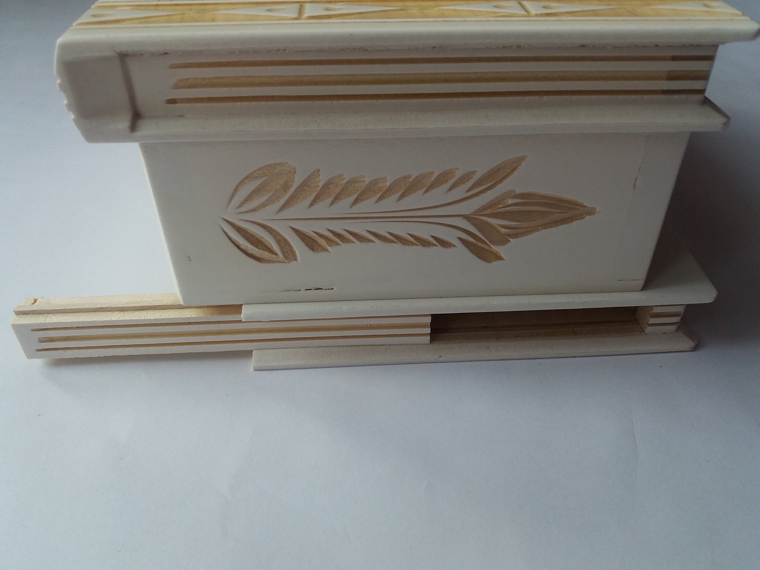 Handcrafted Wooden Puzzle Box - Secret Magic Jewelry Storage Case for Kids & Adults - Unique Handcarved Design - Perfect for Gifts, Treasure Keepsakes & Brain Teaser Games (White)