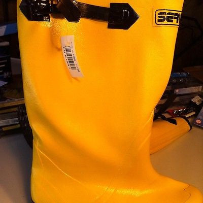 Servus 18 Yellow Rubber Overboots - Size 8 Men / 9.5 Women - Waterproof Work Boot Covers for Outdoor, Farming & Construction (Model A380)