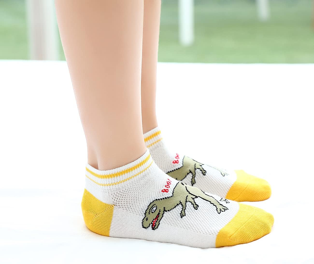 CHUNG Boys' Cotton Ankle Socks 5/10 Pack - Low Cut Dinosaur Print Mesh Socks for Kids 2-9 Years - Lightweight Breathable for School, Running, Sports & Casual Wear - Perfect for Everyday Play and Athletic Activities