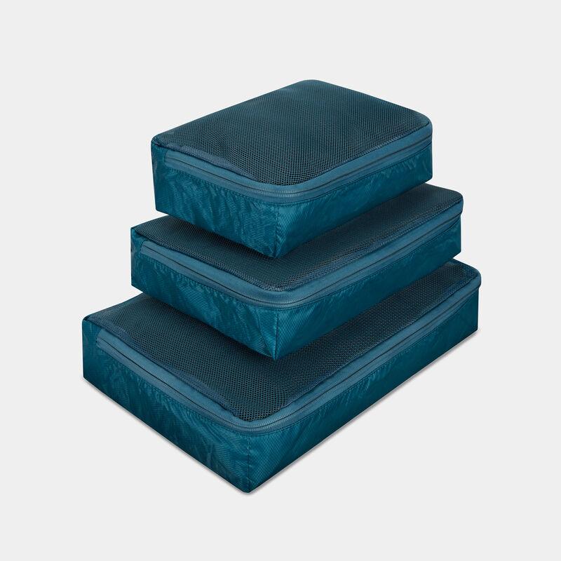 Travelon World Travel Essentials Set of 3 Soft Packing Cubes - Lightweight Luggage Organizers for Suitcases | Perfect for Business Trips, Vacations & Weekend Getaways