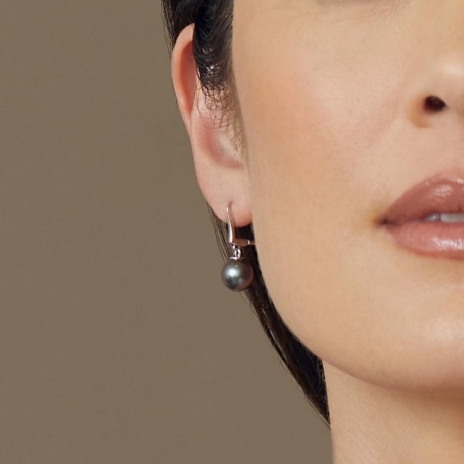 Drop Shape Black Tahitian South Sea Cultured Pearl Earrings for Women - Elegant Pearl Jewelry for Parties, Weddings & Special Occasions