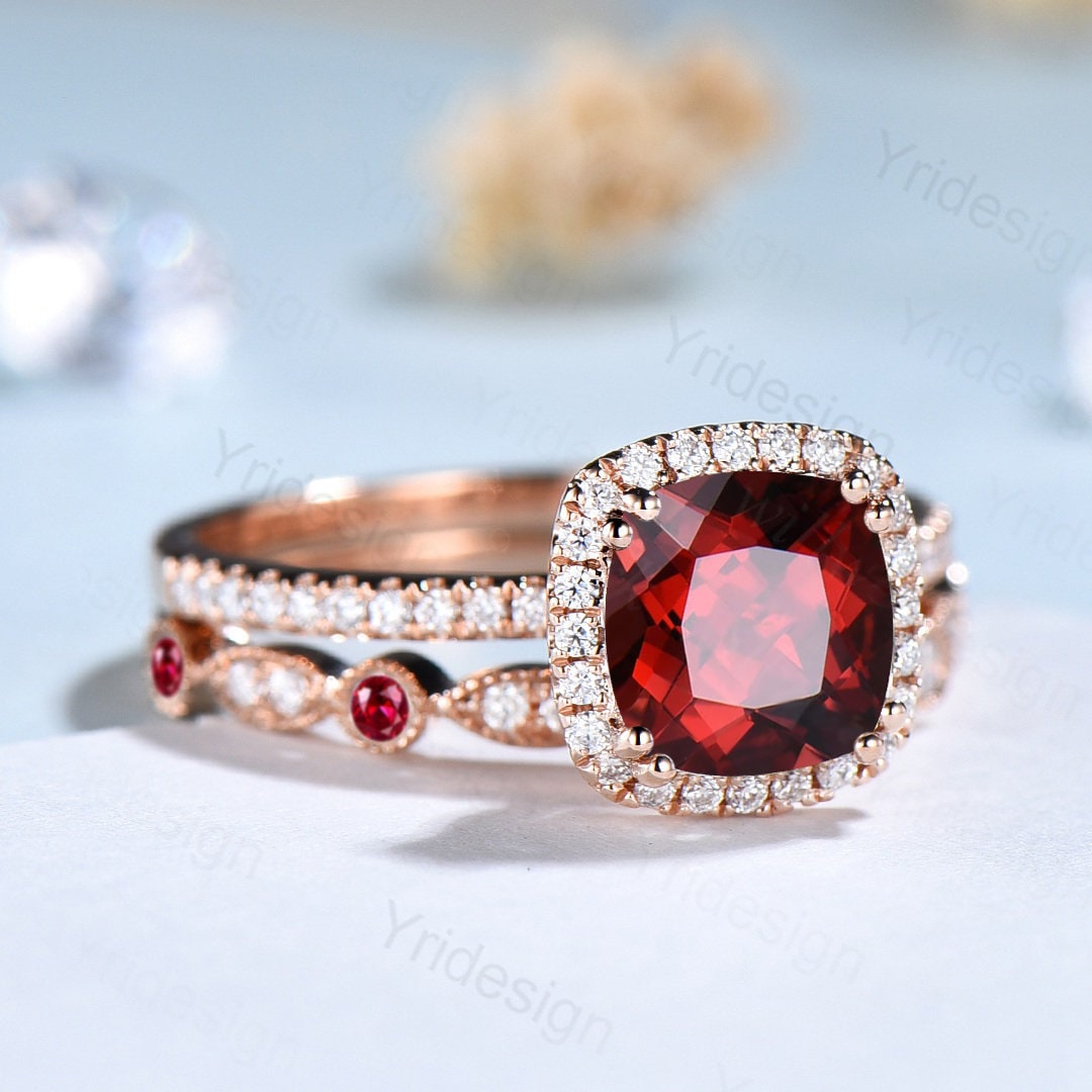 14K Rose Gold Vintage Cushion Cut Garnet Wedding Ring Set for Women - Art Deco Halo Diamond Bridal Engagement Ring | Perfect for Weddings, Anniversaries & Special Occasions