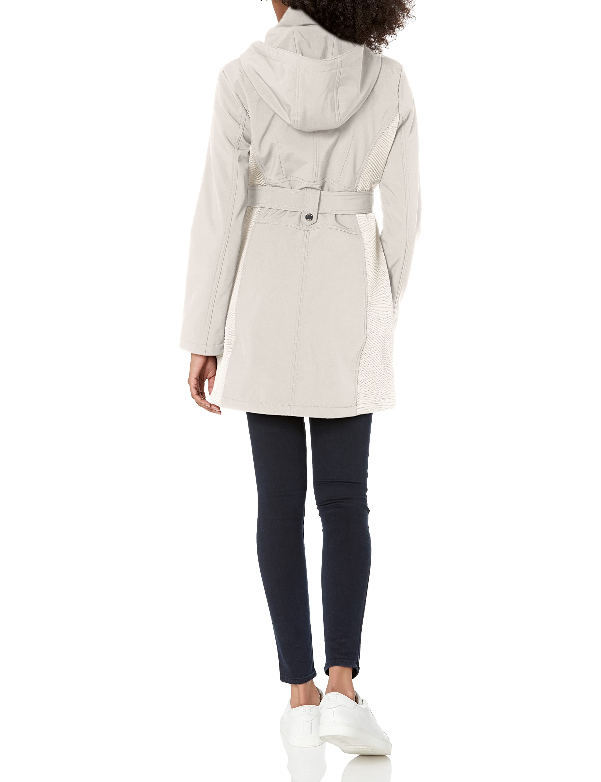 GUESS Women's Softshell Coat - Lightweight Waterproof Windbreaker Jacket for Fall & Winter | Casual Outerwear for Hiking, Travel & Everyday Wear