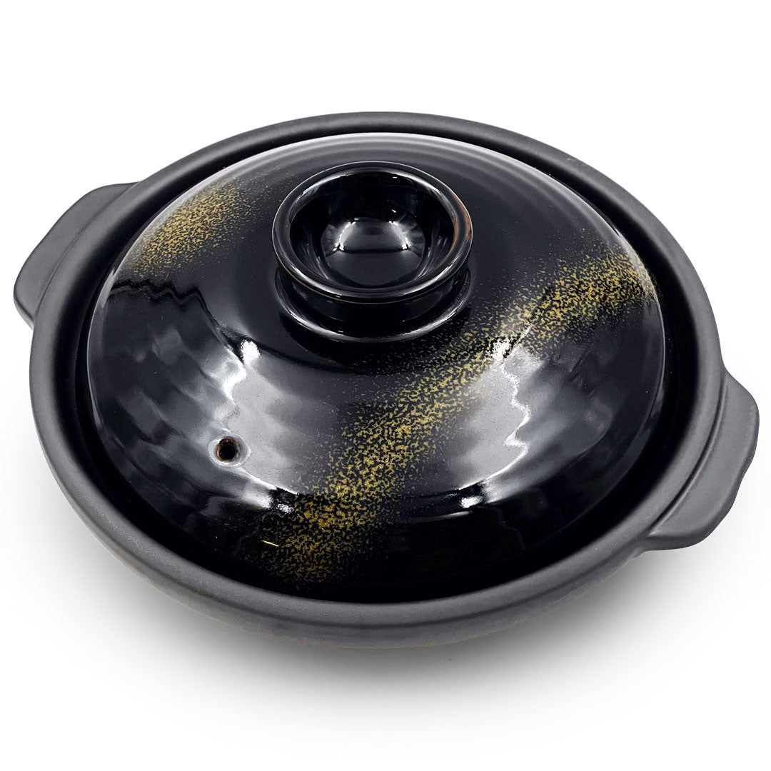 Premium Kinka Gold x Black Donabe Earthenware Pot - 57 fl oz (1.7L) Traditional Japanese Clay Cookware - 8.7 Inch Diameter for Hot Pot, Stews & Japanese Cuisine