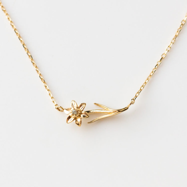 Solid Gold Birth Flower Necklace - Personalized Floral Jewelry Gift for Women - Perfect for Birthdays, Anniversaries & Mother's Day