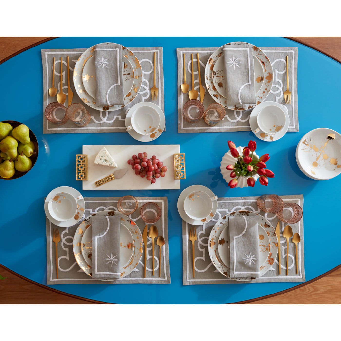 Vintage 1948 Five-Piece Dinner Set - Classic Porcelain Tableware for Family Dinners & Special Occasions