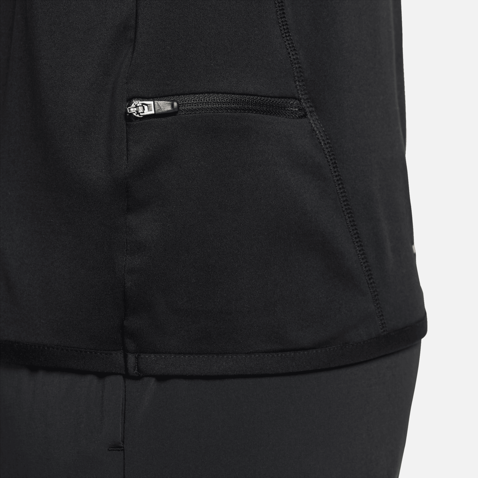 Nike Women's DRI-FIT Swift Element UV 1/4 Zip Running Top - Breathable Moisture-Wicking Workout Shirt with Sun Protection (Black/Reflective Silver) | Ideal for Running, Jogging, Gym & Outdoor Sports