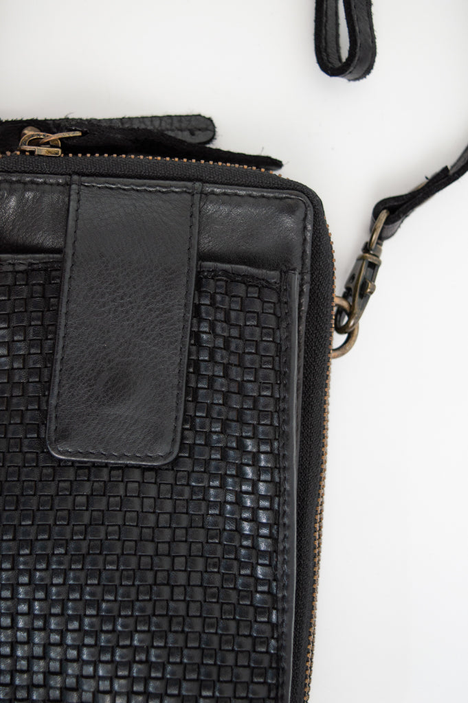 Premium Black Leather Handbag for Women - 500 Series - Stylish & Durable for Work, Travel & Everyday Use