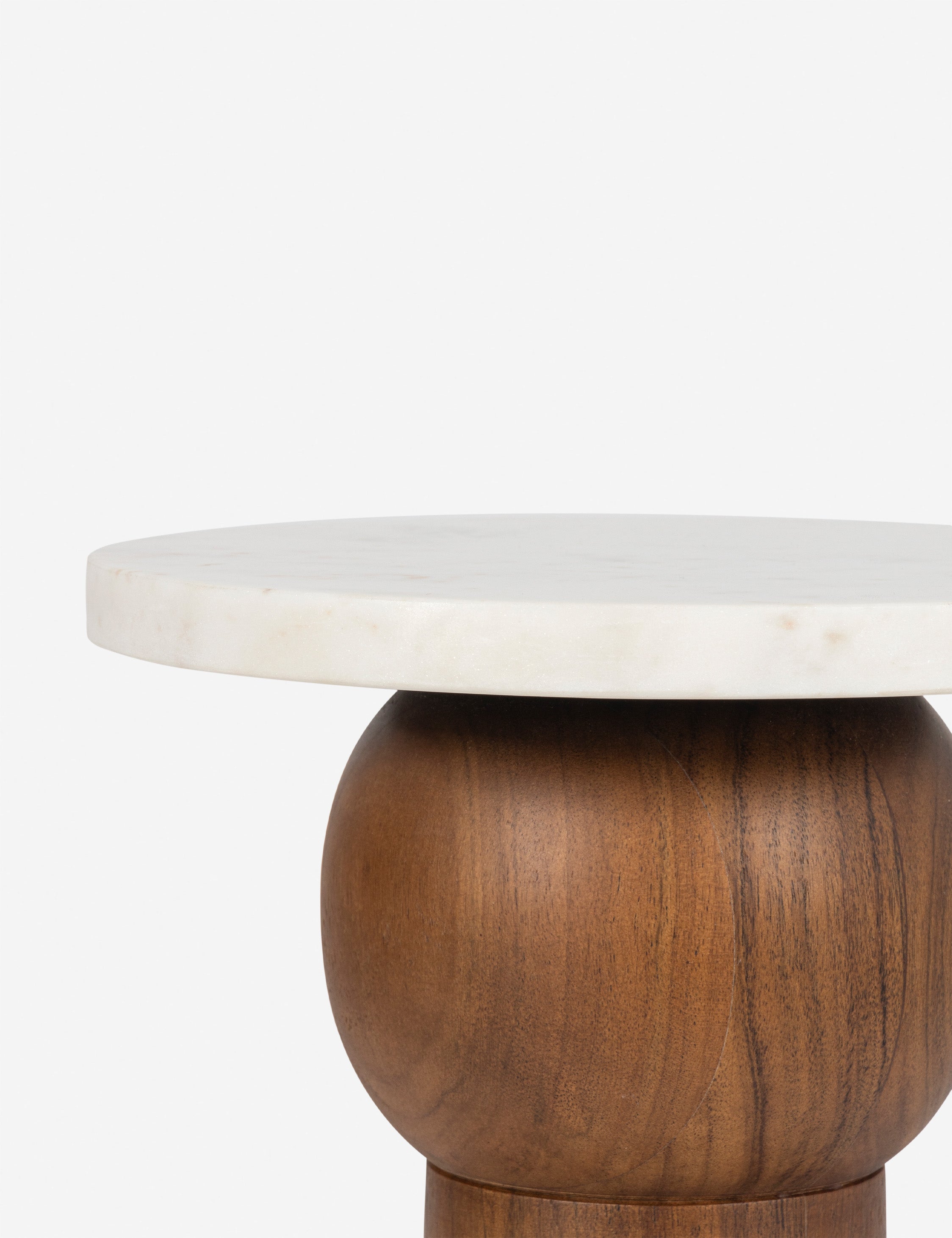 Belsham Round Side Table - Modern End Table for Living Room, Bedroom, or Office - Perfect for Coffee, Books, and Decor