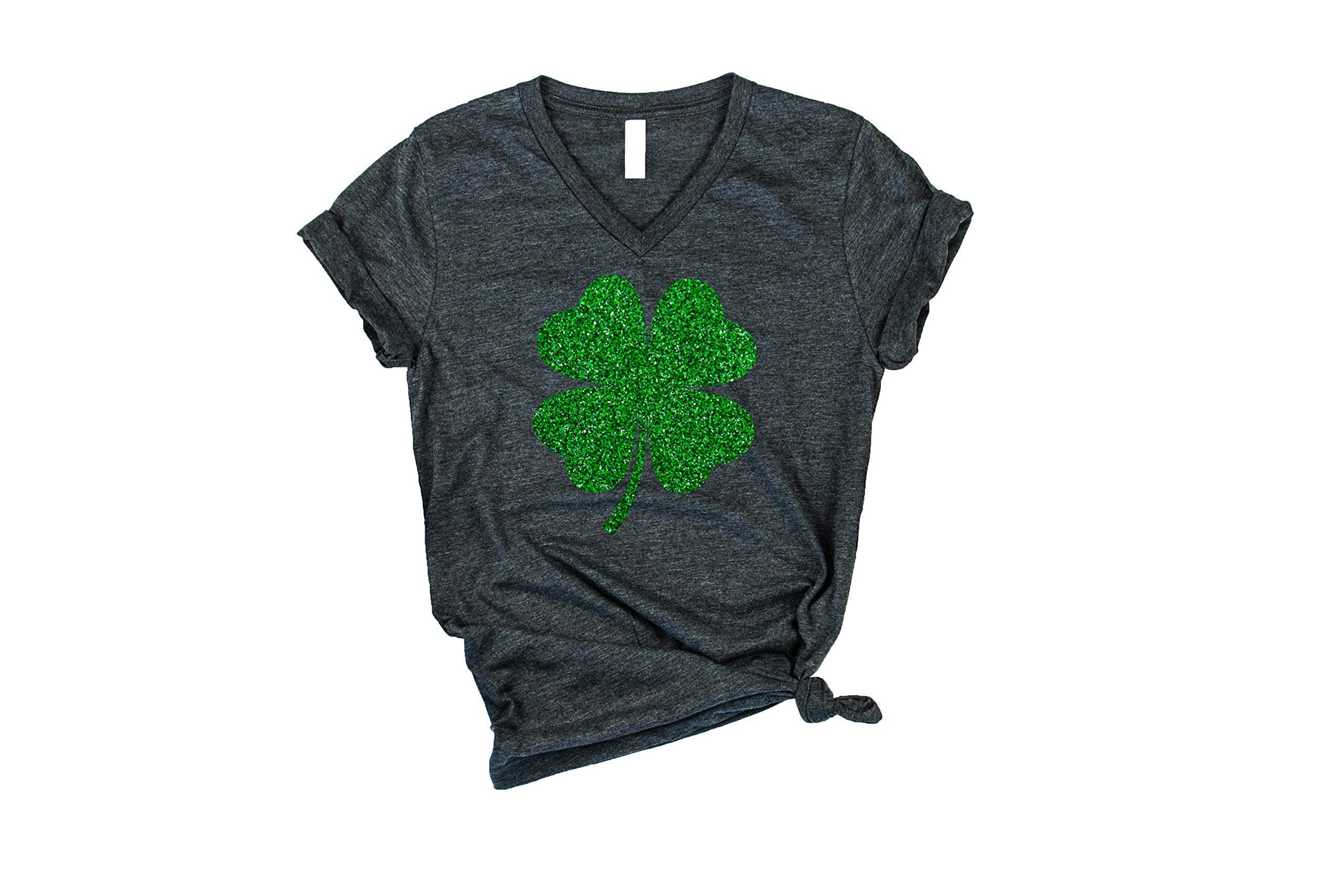 Glitter Clover Women's St Patrick's Day T-Shirt - Shamrock Graphic Tee for St Patty's Day Celebration | Festive Party Outfit & Irish Pride Apparel