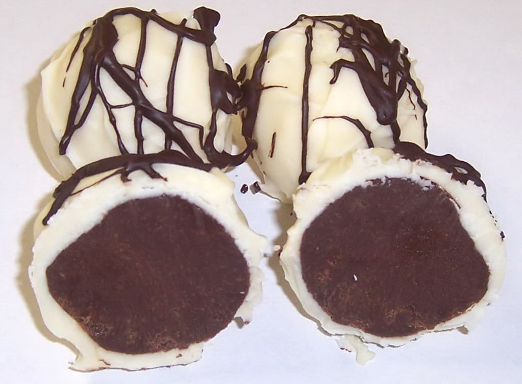 Scott's Cakes Premium Milk Chocolate Truffles Covered in White Chocolate - 8 oz Snowflake Gift Box - Perfect for Holidays, Birthdays & Corporate Gifts