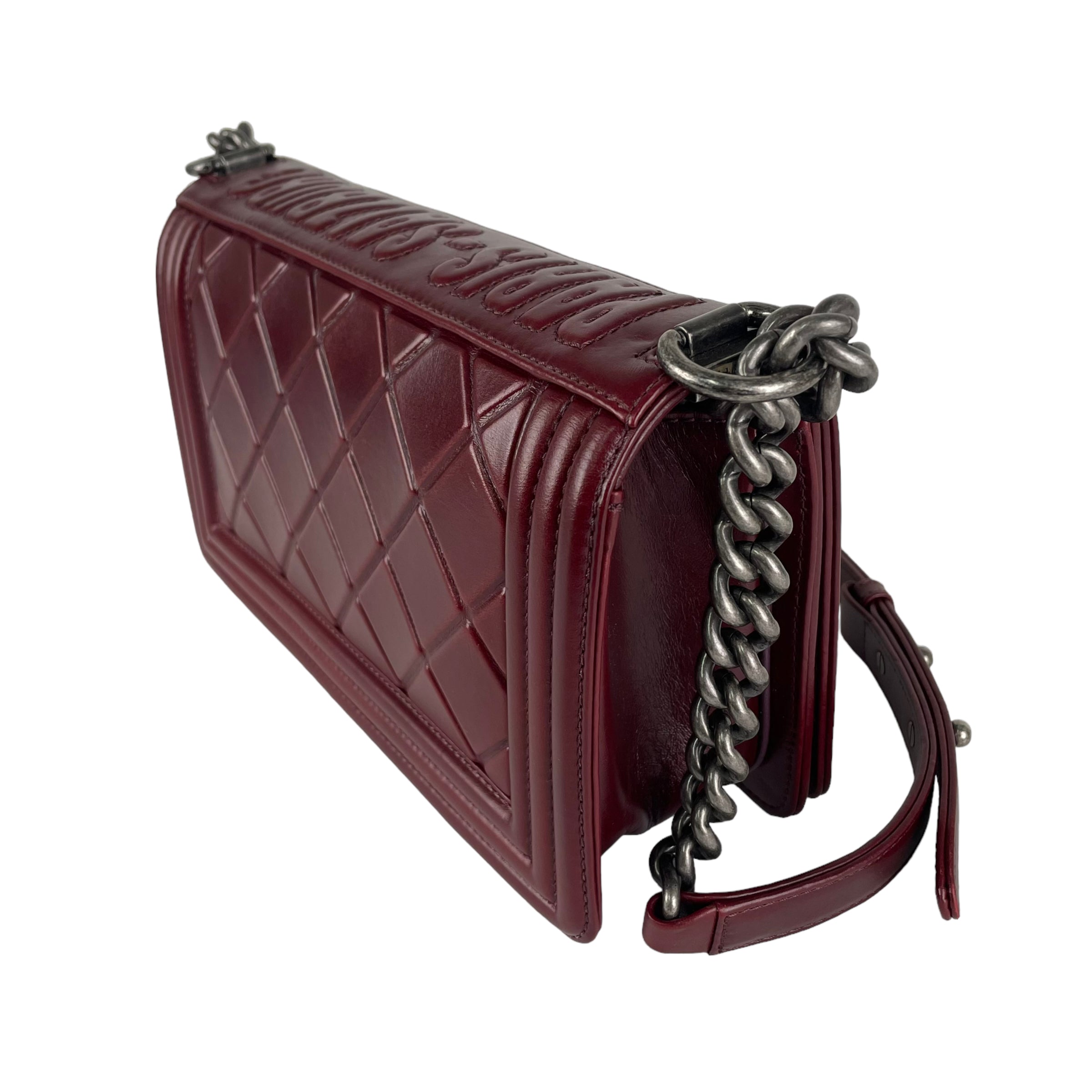 Chanel Old Medium Boy Bag in Burgundy Leather - Luxury Crossbody Handbag for Women, Perfect for Evening Events & Date Nights