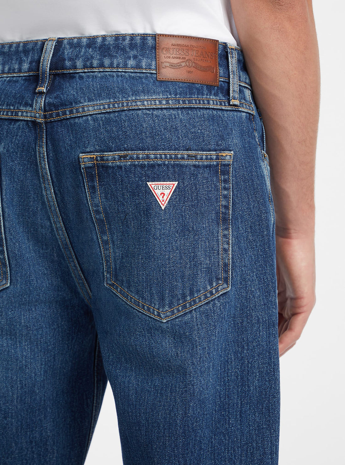 Guess G18 Relaxed Fit Jeans for Women - Comfortable Stretch Denim Pants with Classic 5-Pocket Design | Perfect for Casual Wear, Weekend Outings & Everyday Style