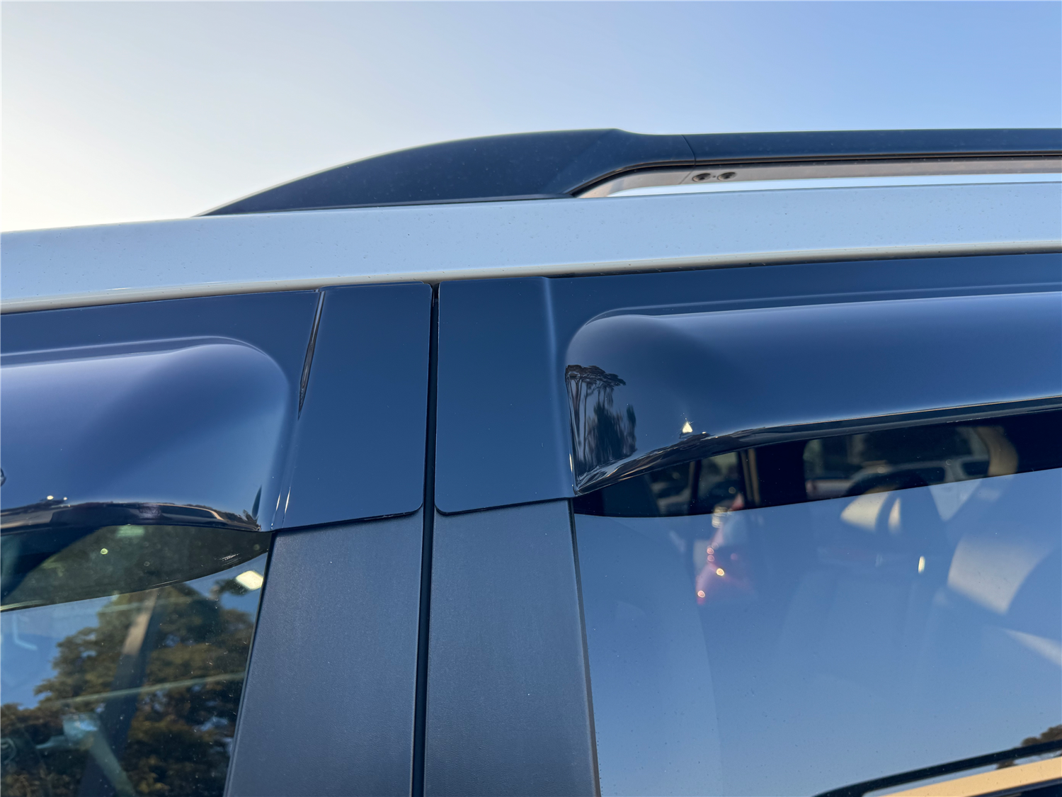Toyota Land Cruiser Prado 150 (2013-2017) Weather Shields & Bonnet Protector - Durable Wide Design for Rain & Sun Protection - Perfect for Off-Road Adventures & Daily Commutes