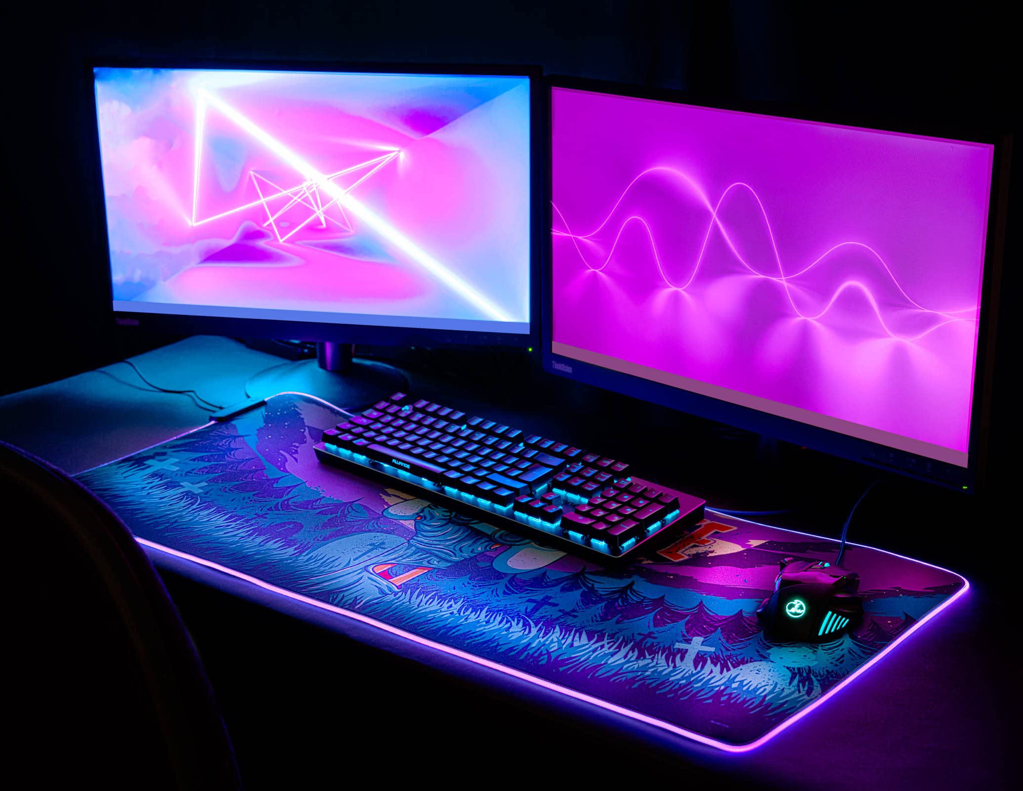 Erik Group: RGB Gaming Controller Stand & XXL LED Mouse Pad Set - Compatible with PS5, Xbox Series X/S - Includes Headphone Holder & 900x400mm RGB Mouse Mat with 14 Lighting Effects - Perfect for Gaming Setup & Streaming Station