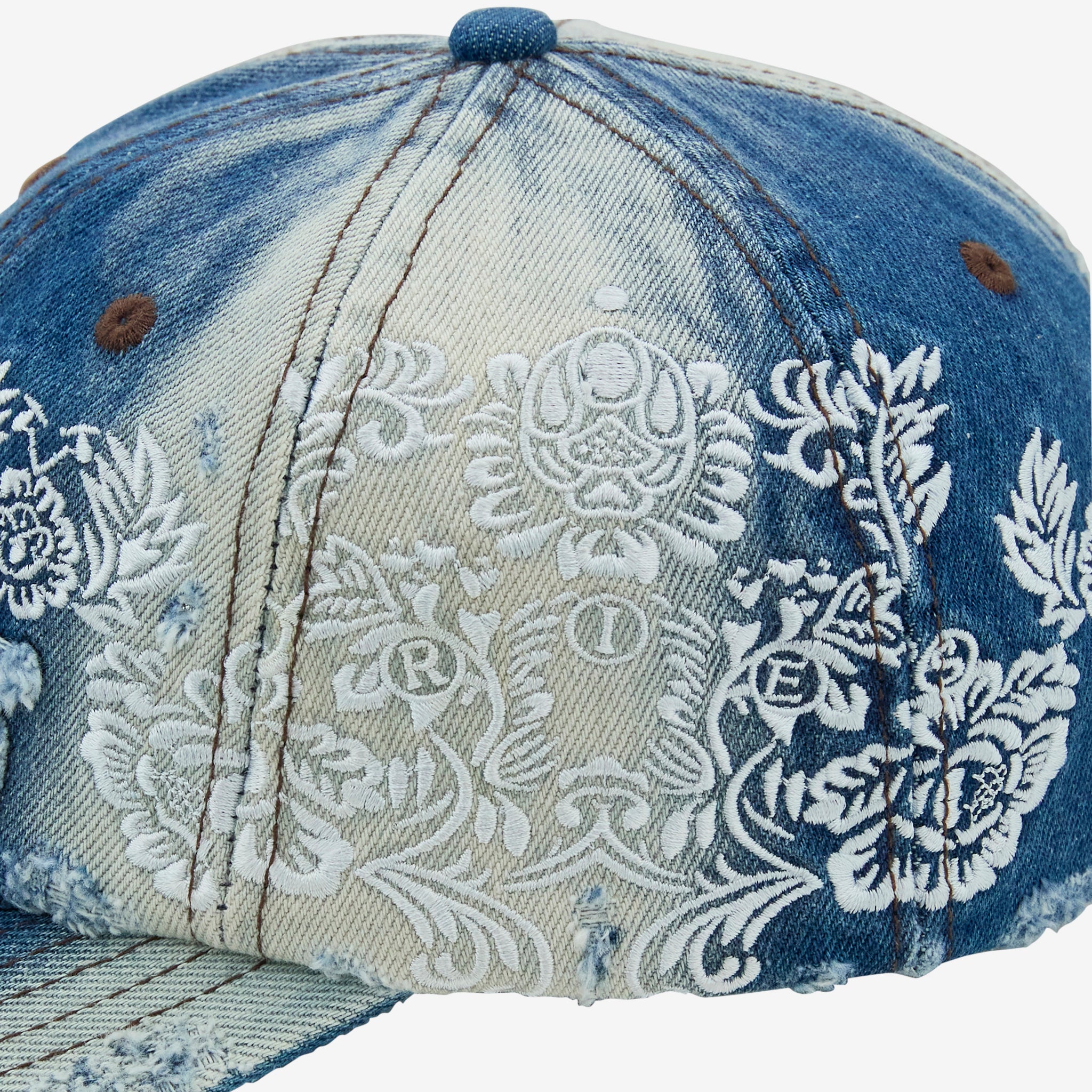 Destroyed Lace Cap Denim Jeans - Distressed Vintage Style Women's Ripped Denim Pants for Casual Wear & Street Fashion