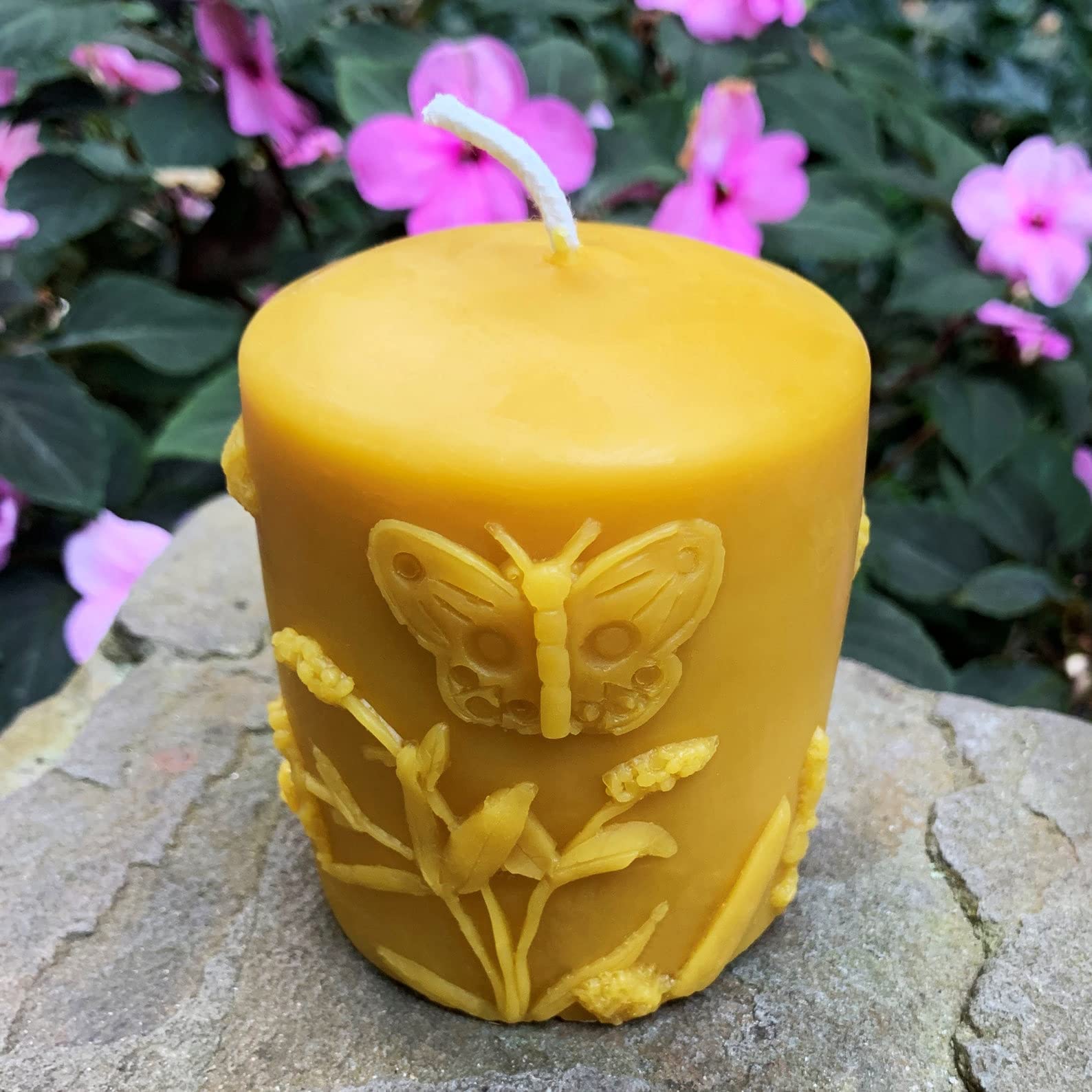100% Pure Beeswax Pillar Candle Set - Natural Honey Scented Candles with Butterfly, Hummingbird & Flower Designs (Set of 3) | Spring Home Decor, Romantic Gifts for Mom, Wedding Centerpiece & Aromatherapy