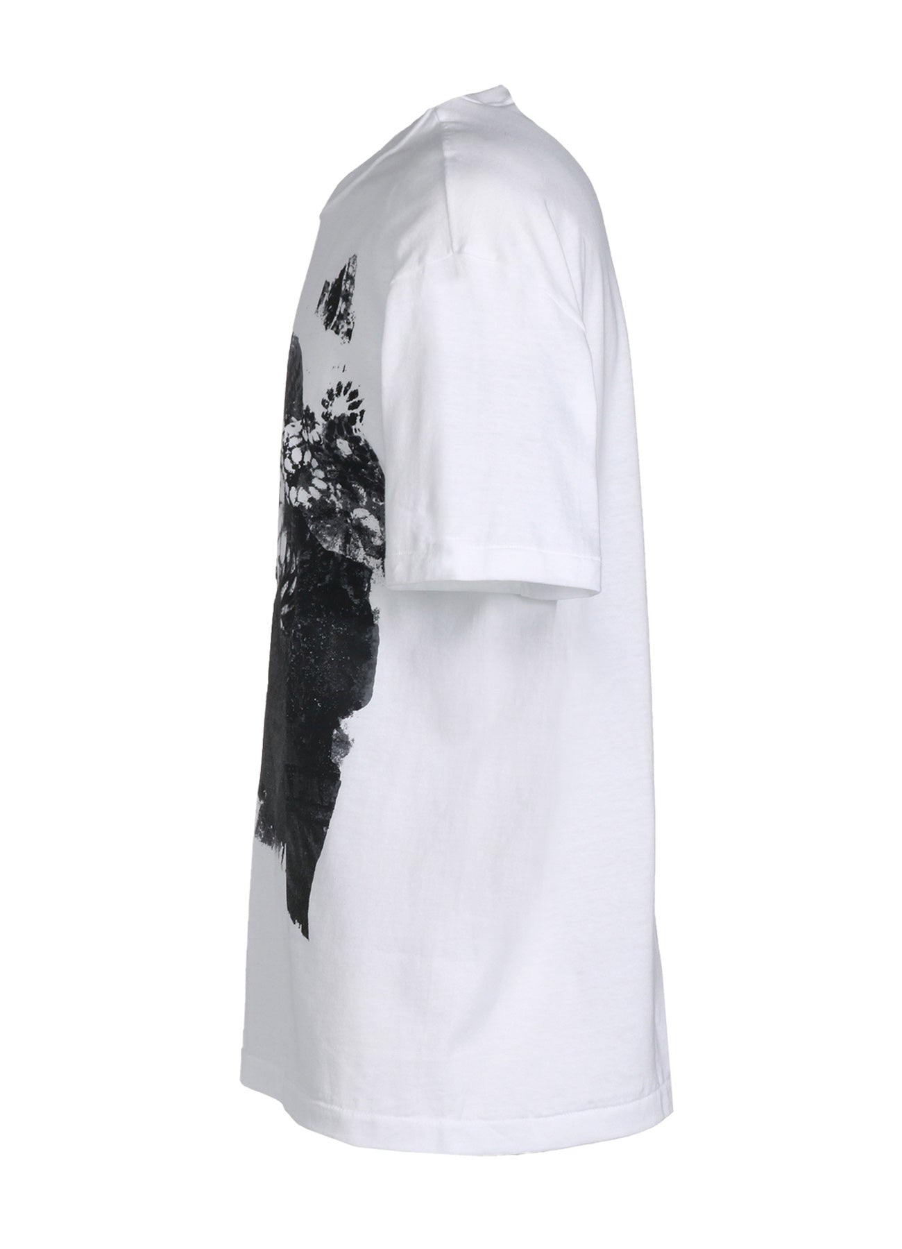 Trendy Graphic T-Shirt with Cigarettes & Butterflies Print - Stylish Casual Wear for Men & Women - Perfect for Streetwear, Concerts, and Everyday Outfits