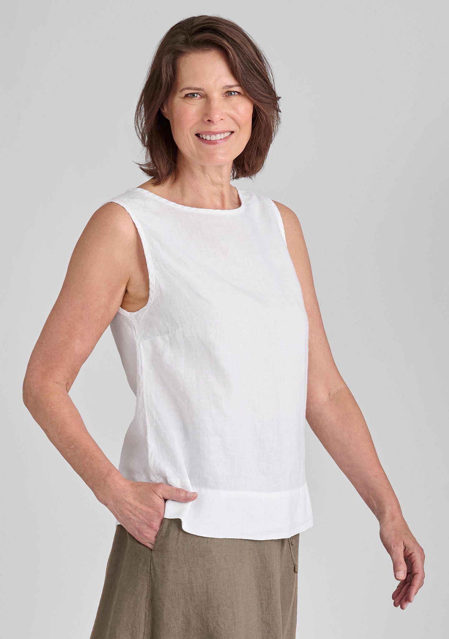 Roadie Top Linen Tank Top for Women - Breathable Summer Casual Wear - Perfect for Beach, Travel & Everyday Outfits