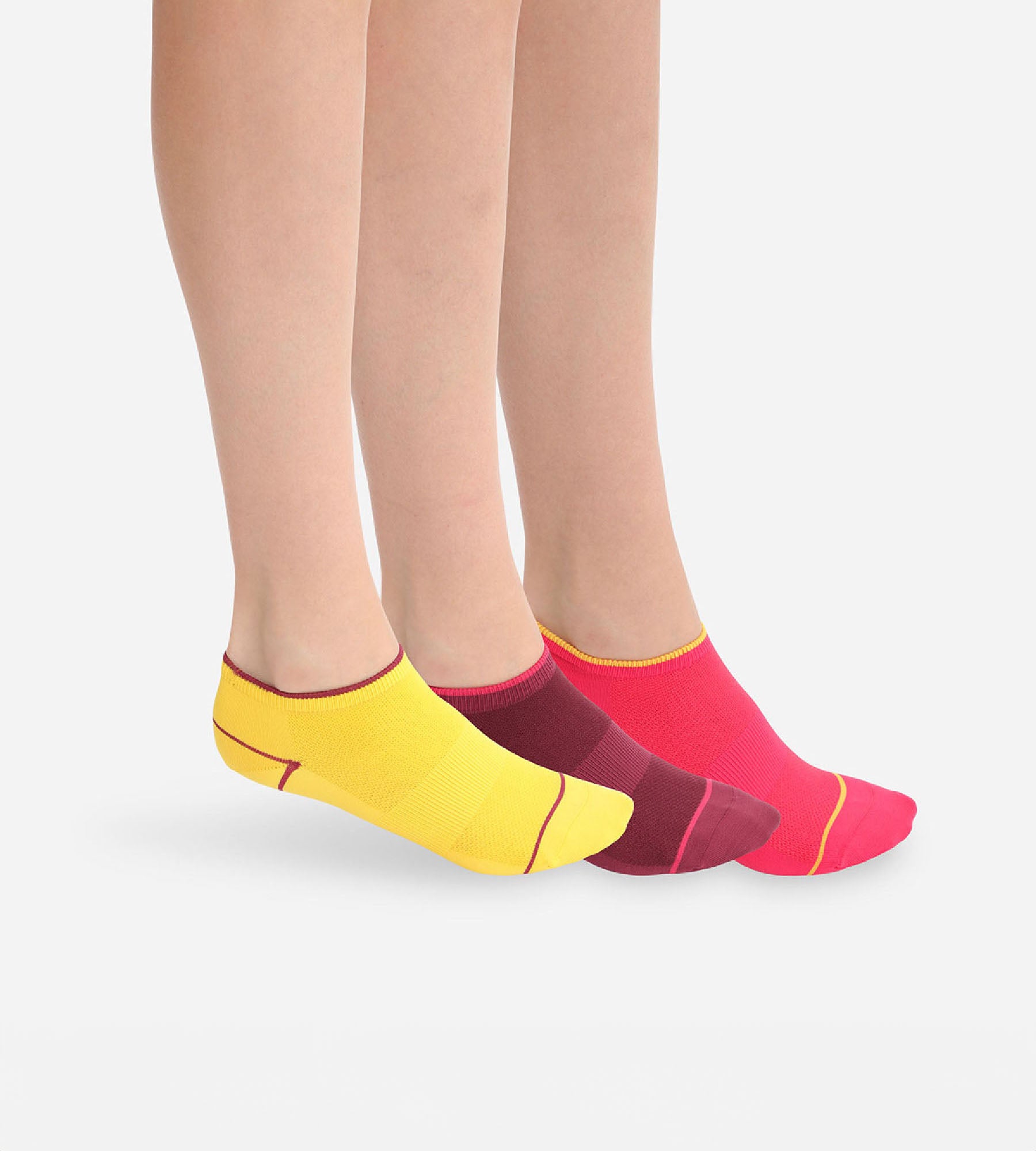 3 Pairs of Bordeaux Dim Sport Light Impact Low-Cut Socks - Comfortable Athletic Socks for Running, Gym & Everyday Wear