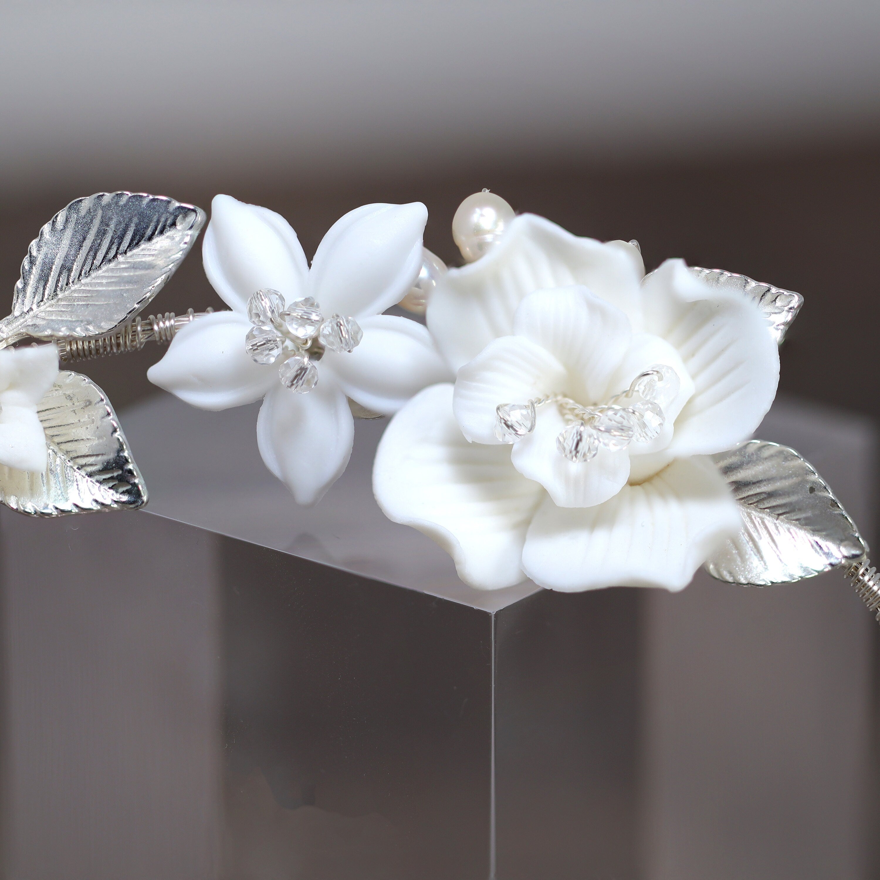 Swarovski Crystals & Natural Pearls White Rose Floral Vine Wedding Headband | Bridal Rhinestone Headpiece | Elegant Hair Accessories for Weddings, Prom, Parties & Special Occasions